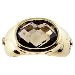 18 Karat Yellow Gold Smoky Quartz and Diamond Ring