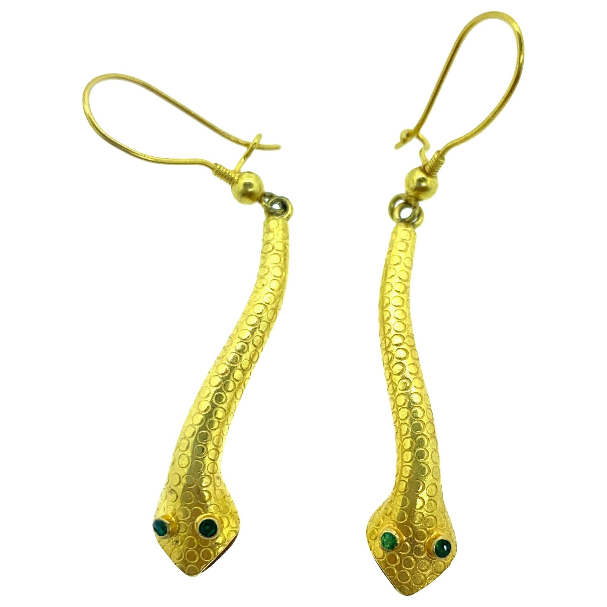 18 Karat Yellow Gold Snake Earring For Sale