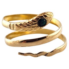 18 Karat Yellow Gold Snake Ring with Green Faceted Stone Size 5 #19814