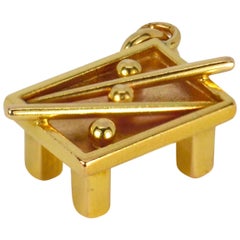 Used 18 Karat Yellow Gold Snooker Table Charm Pendant