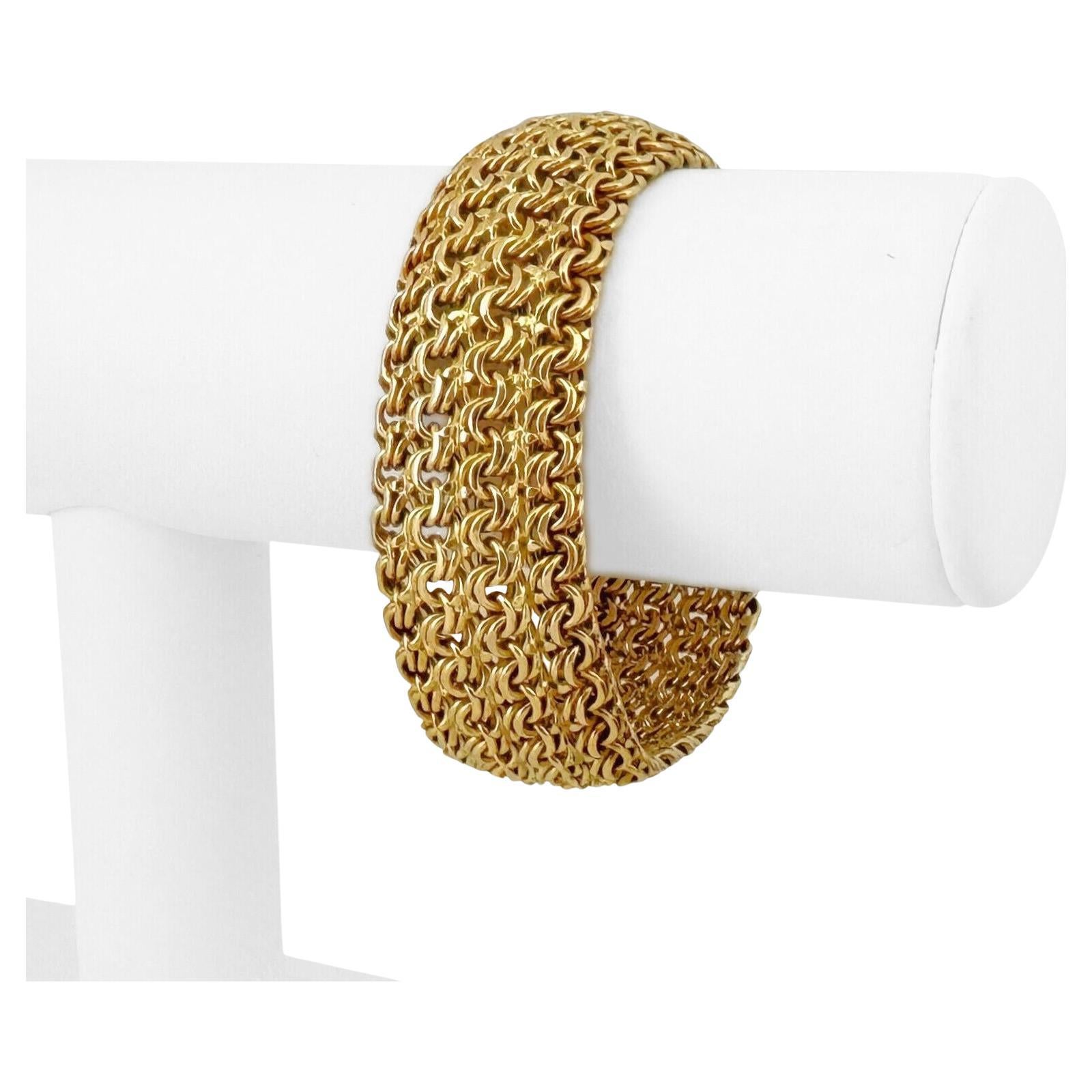 18 Karat Yellow Gold Solid Heavy Mesh Circle Link Bracelet  For Sale