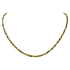18 Karat Yellow Gold Solid Ladies Textured Wheat Link Necklace Italy