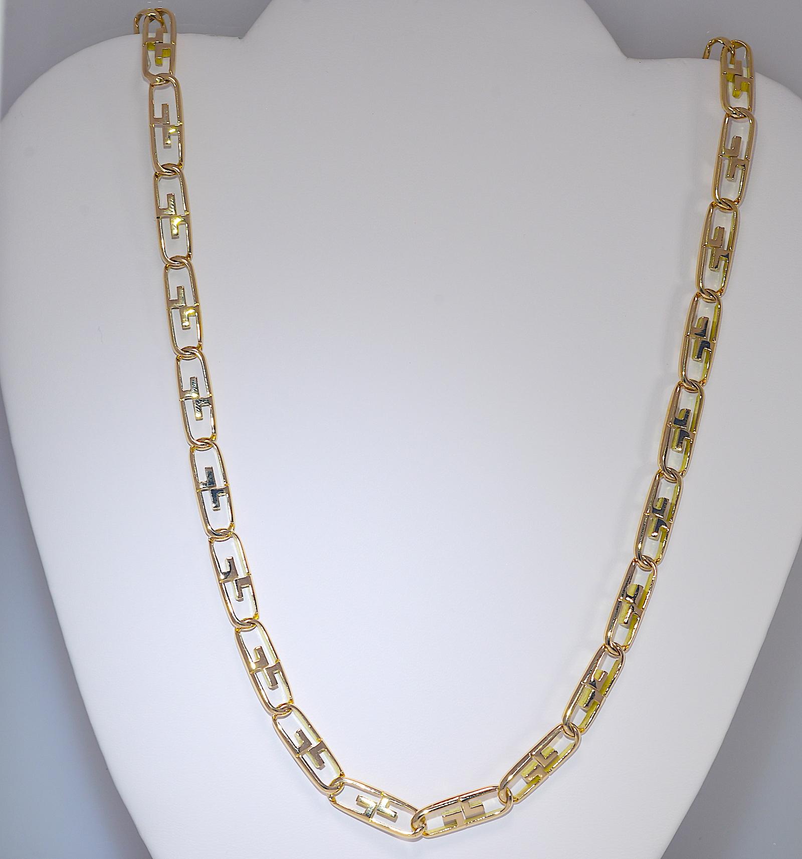 18 Karat Yellow Gold Solid Open Elongated Oval Link Necklace, 91.0 Grams In Excellent Condition In Daytona Beach, FL