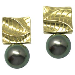 18 Karat Yellow Gold Square Studs with Tahitian Pearl Earrings by K.Mita