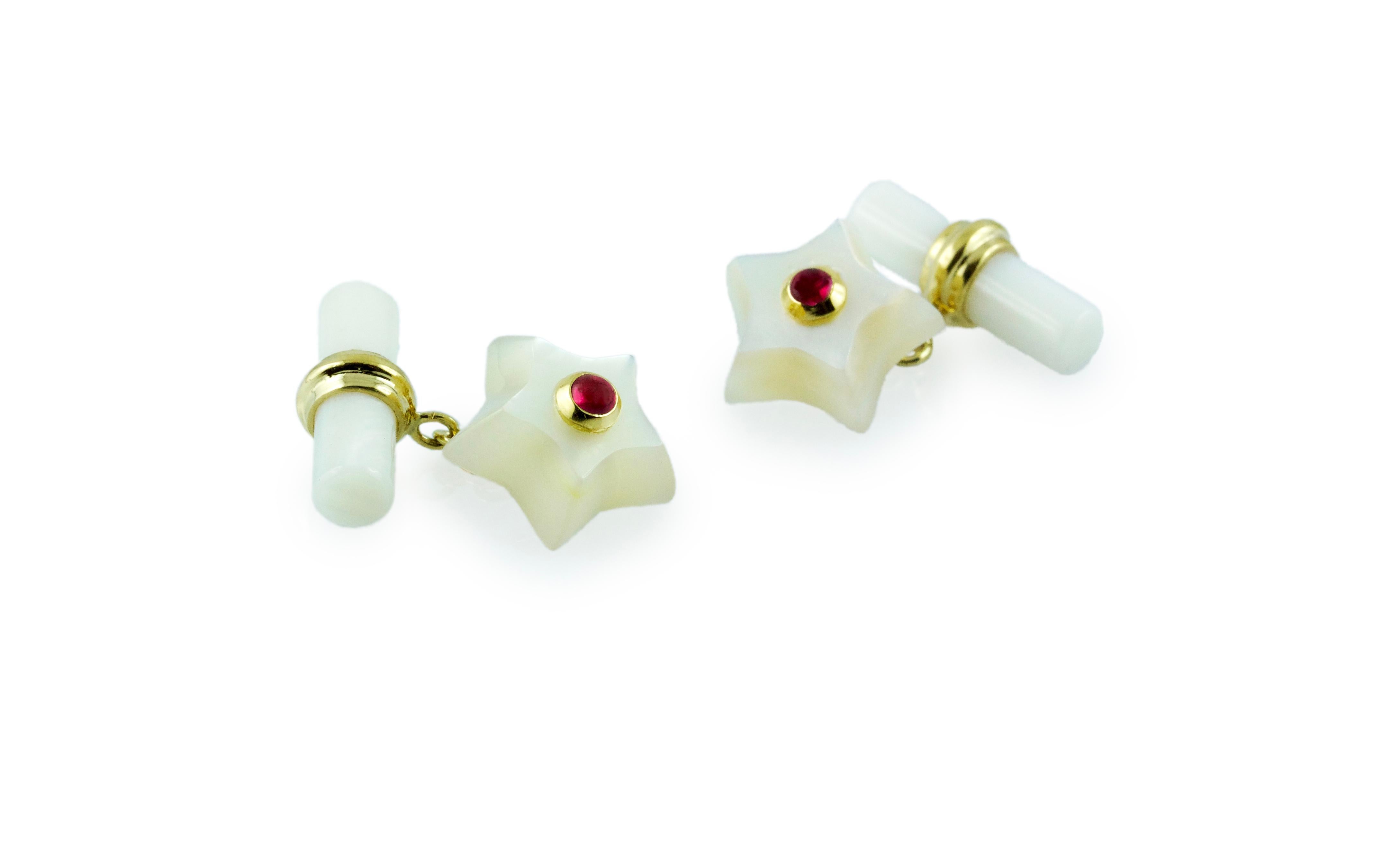 Cabochon 18 Karat Yellow Gold Star Mother-of-Pearl and Ruby Cufflinks For Sale