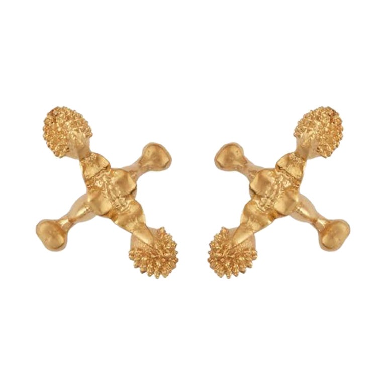 18-Karat Yellow Gold Star, "Touching the invisible" Earring For Sale