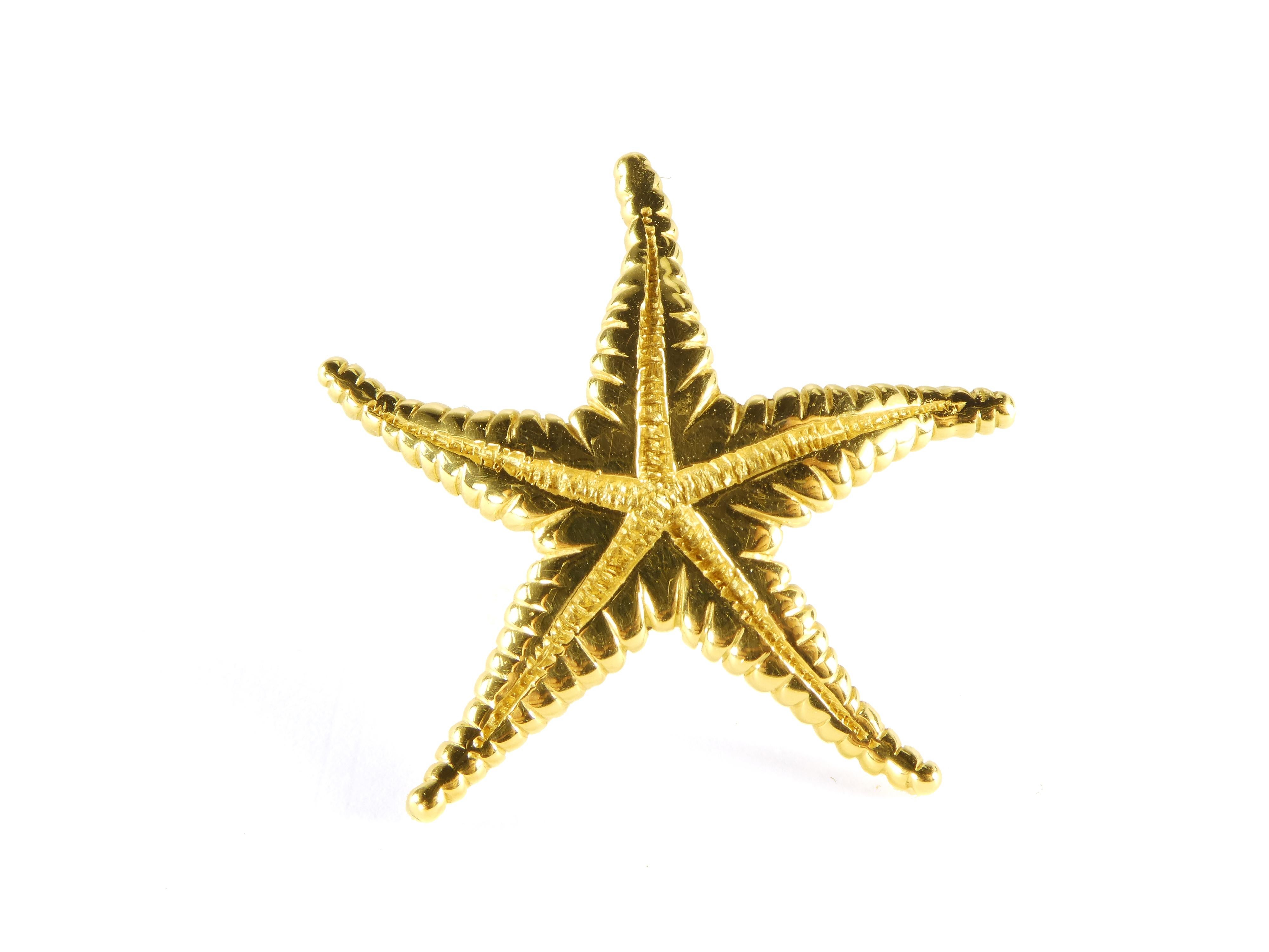 Artisan Boucles d'oreilles étoile de mer en or jaune 18 carats en vente