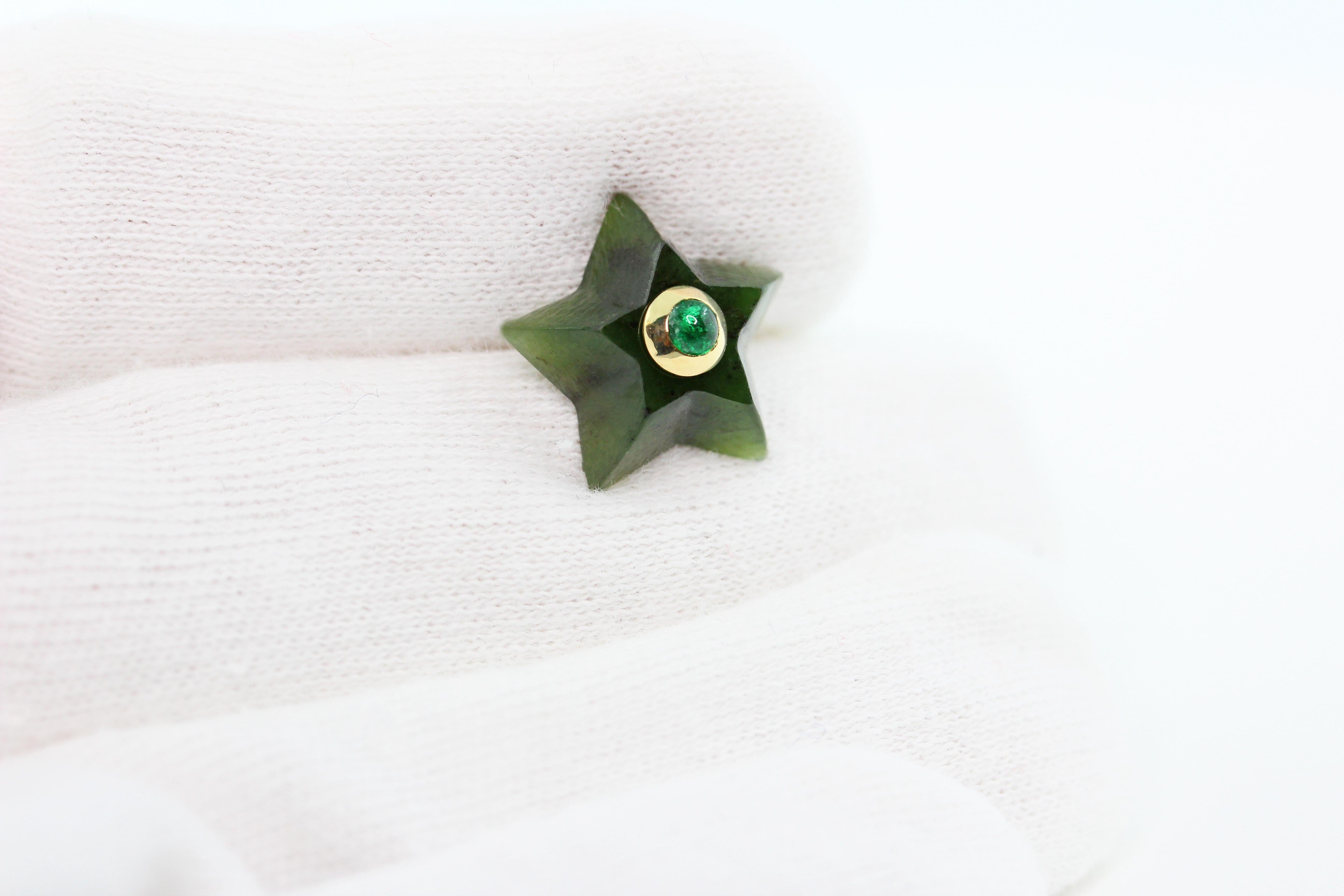 Cabochon 18 Karat Yellow Gold Stars Jade and Emeralds Stud Earrings For Sale