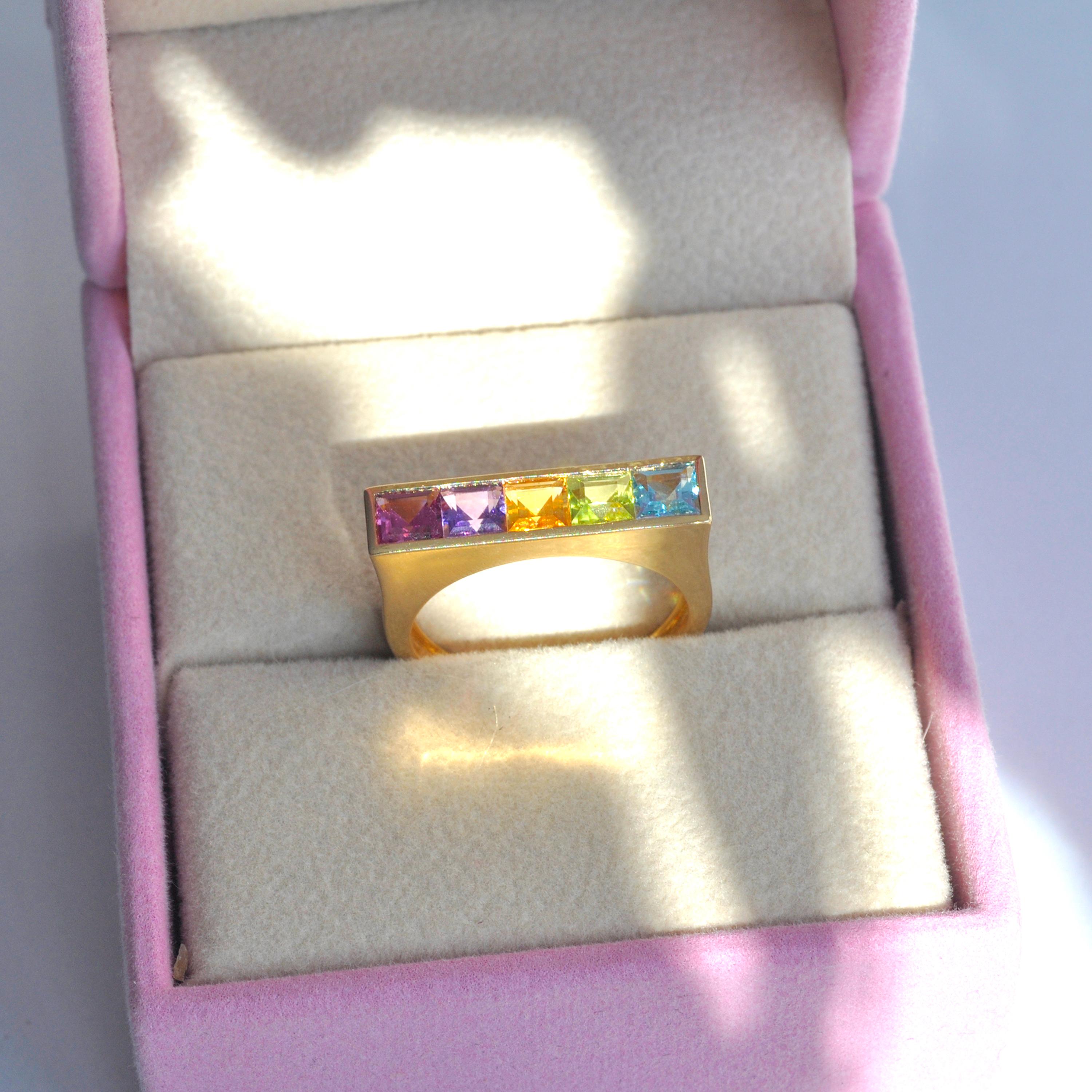 For Sale:  18 Karat Yellow Gold Step Cut Multicolour Gemstones Linear Rainbow Bar Band Ring 11