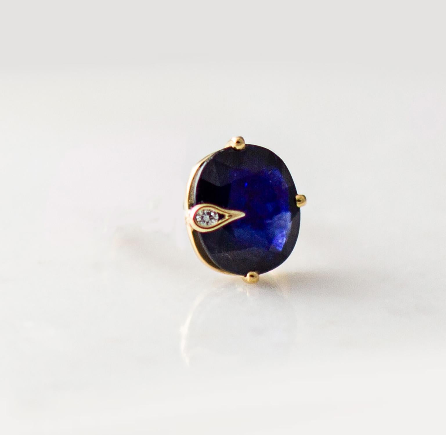 Yellow Gold Sapphires Contemporary Dimensional Earrings with Diamonds For Sale 2