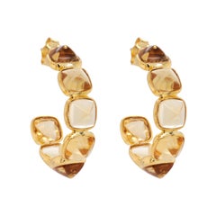 18 Karat Yellow Gold Sugar Loaf Cut Citrine Bezel Set Hoop Earring