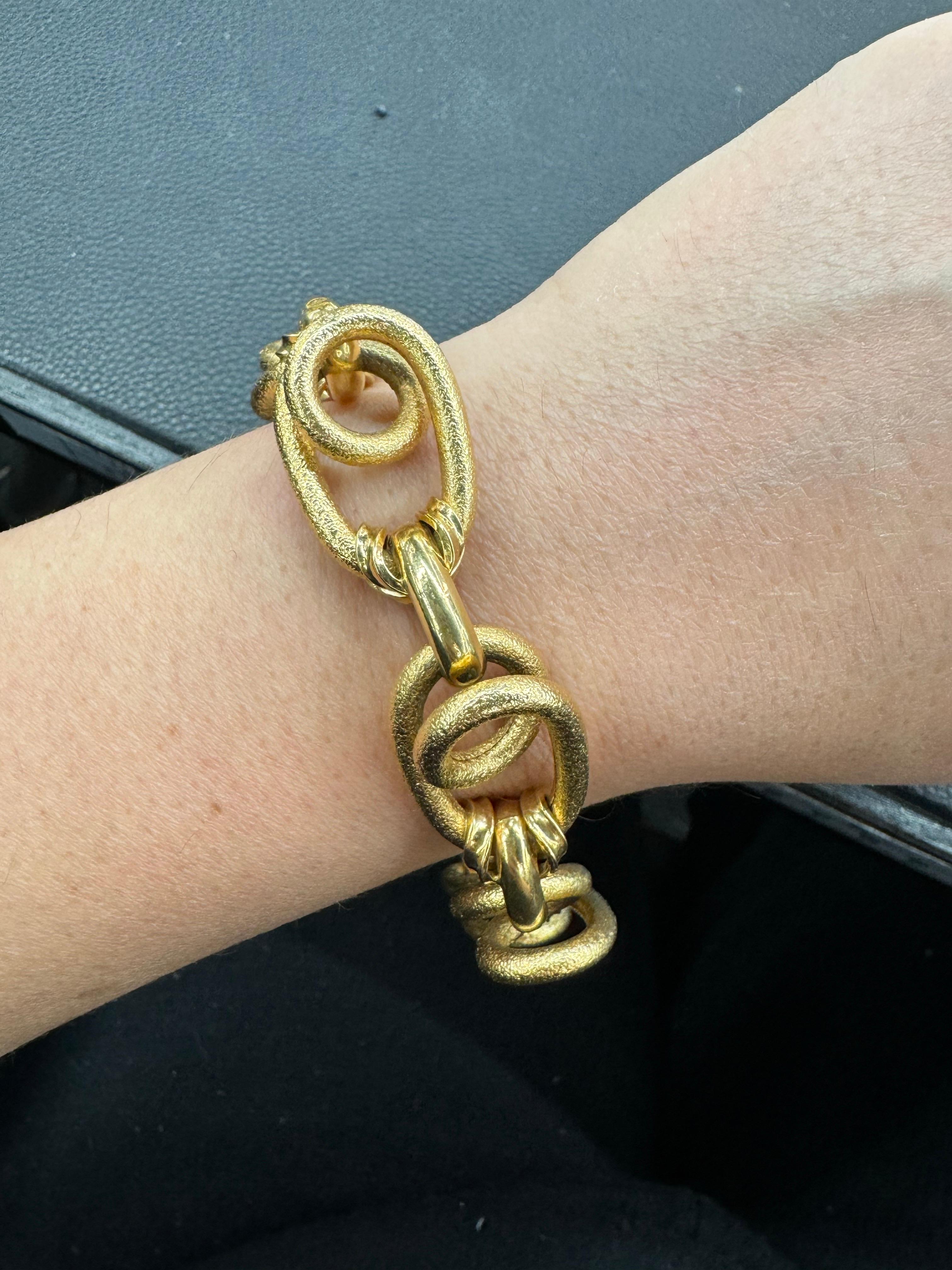 Femenino o masculino Pulsera de eslabones de oro amarillo de 18 quilates cepillada y pulida a alto brillo 36,2 gramos en venta