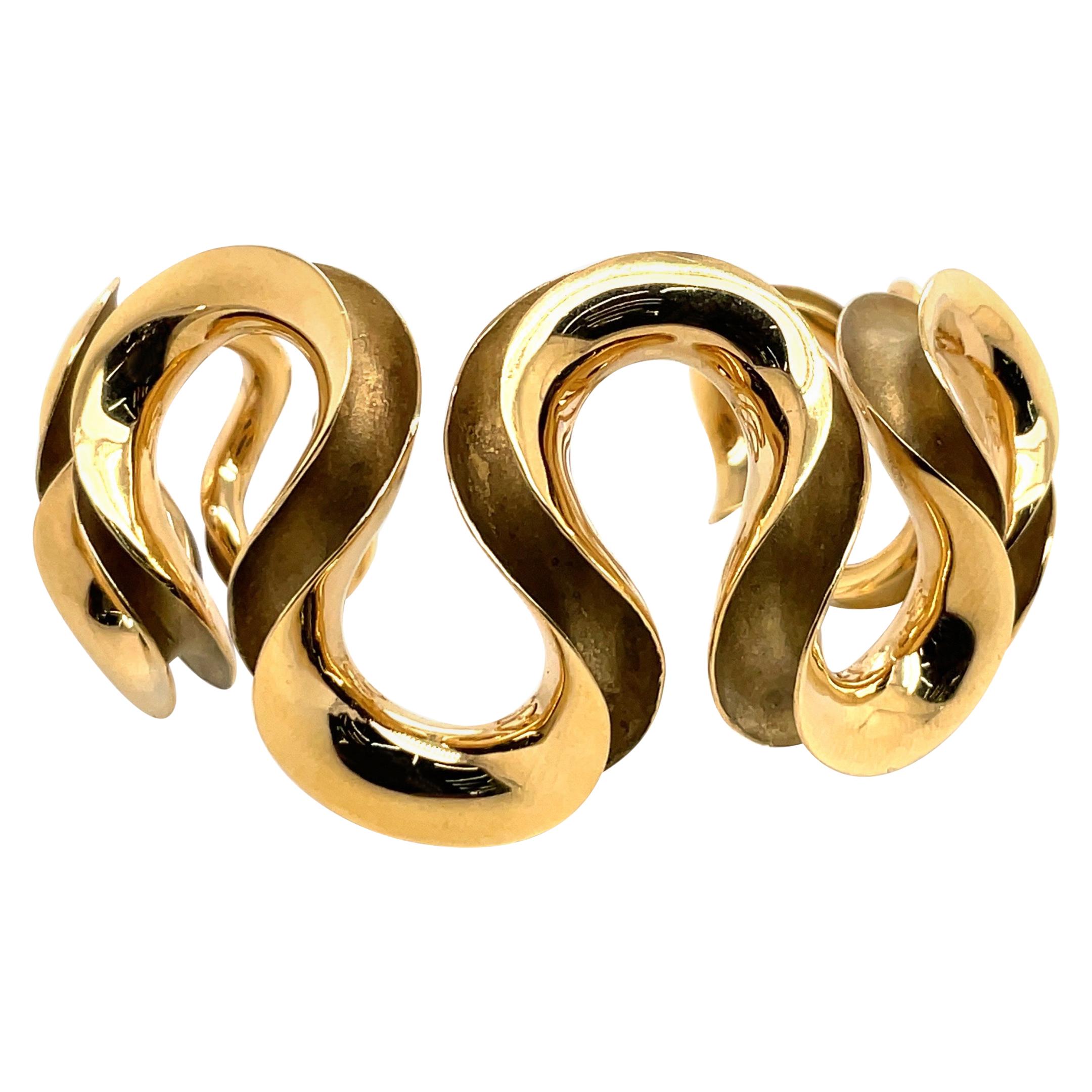 18 Karat Yellow Gold Swirl Cuff Bangle 47.6 Grams