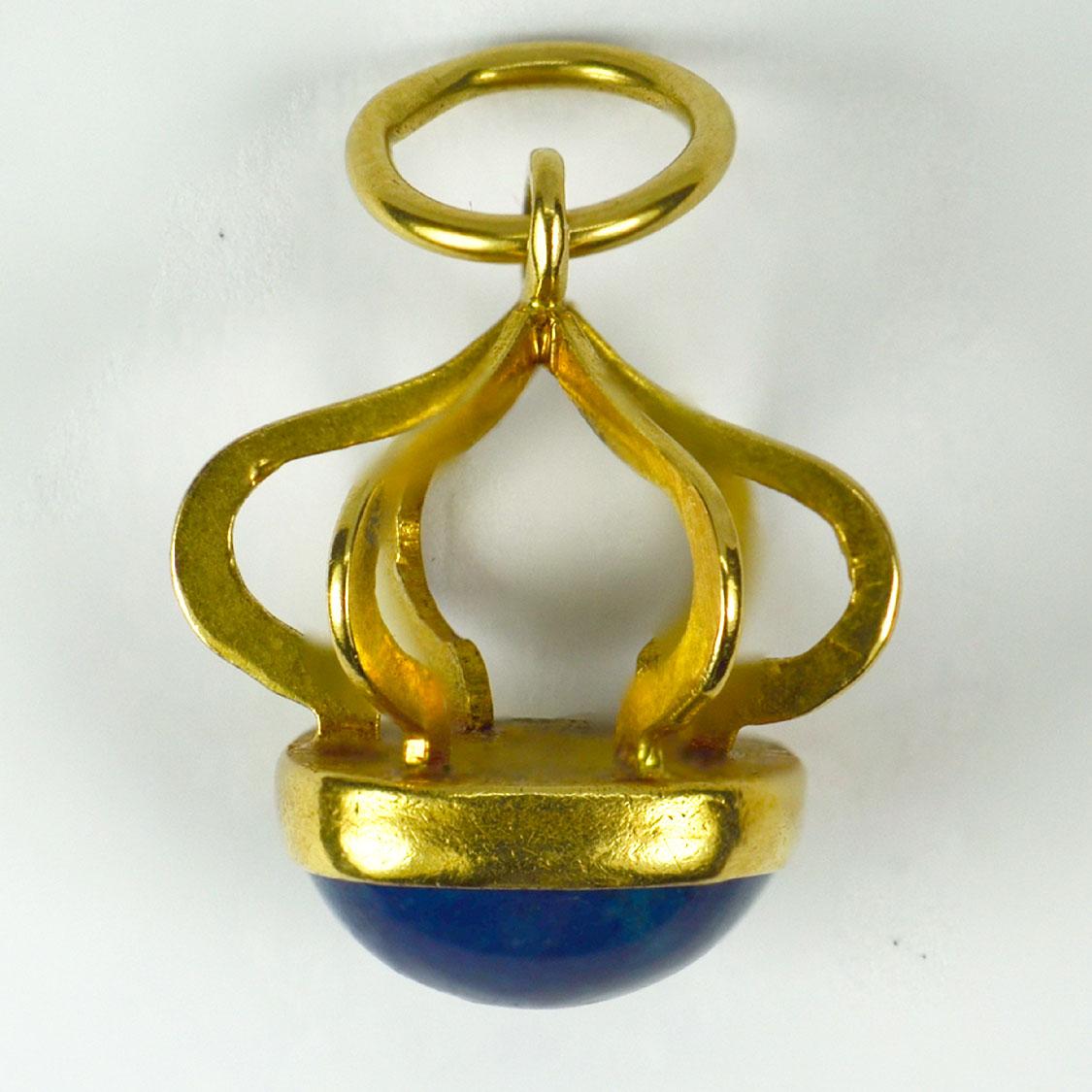 18 Karat Yellow Gold Swiss Lapis Charm Pendant In Good Condition For Sale In London, GB