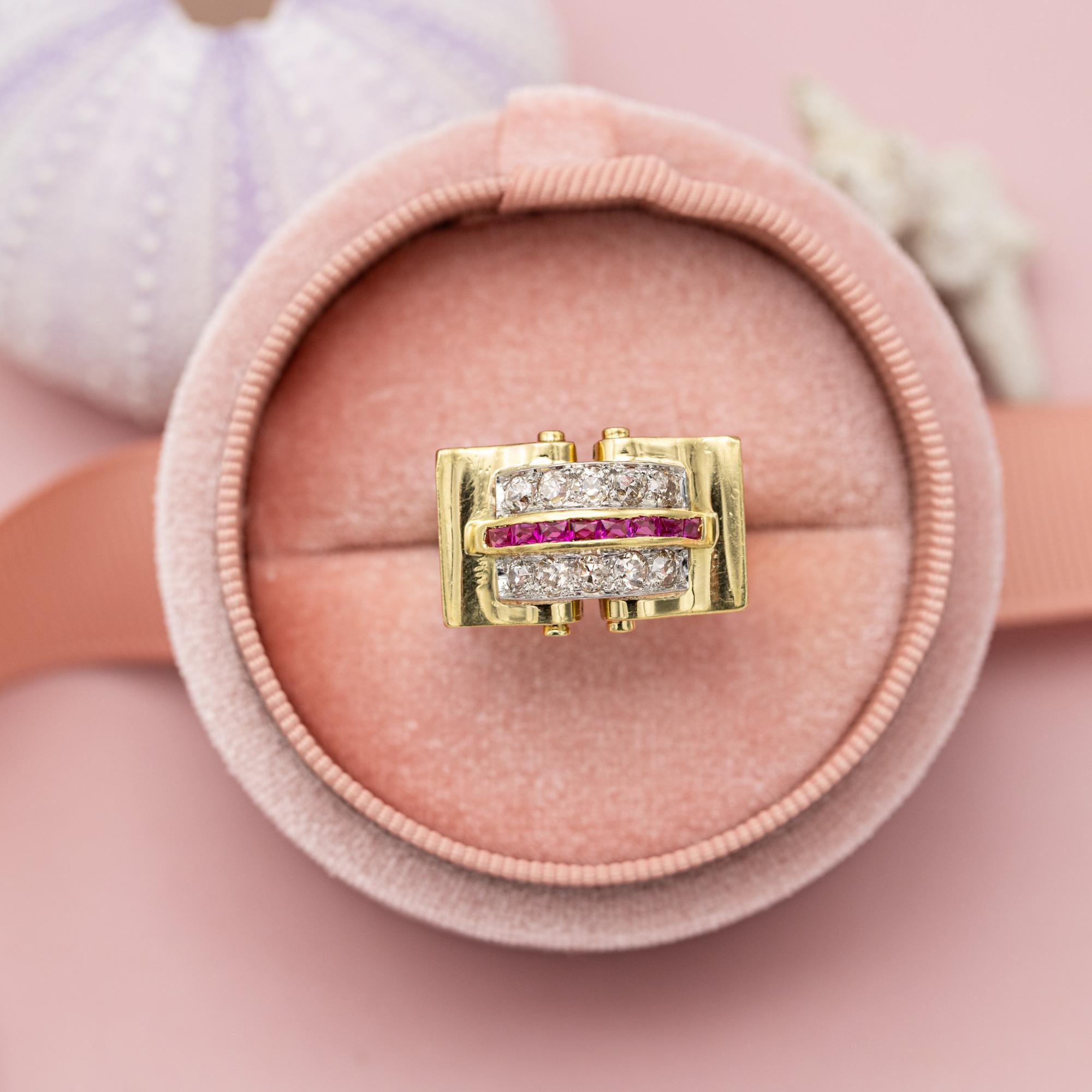 Old Mine Cut 18 karat yellow gold tank ring - Ruby & old cut Diamond - Retro Vintage bow ring