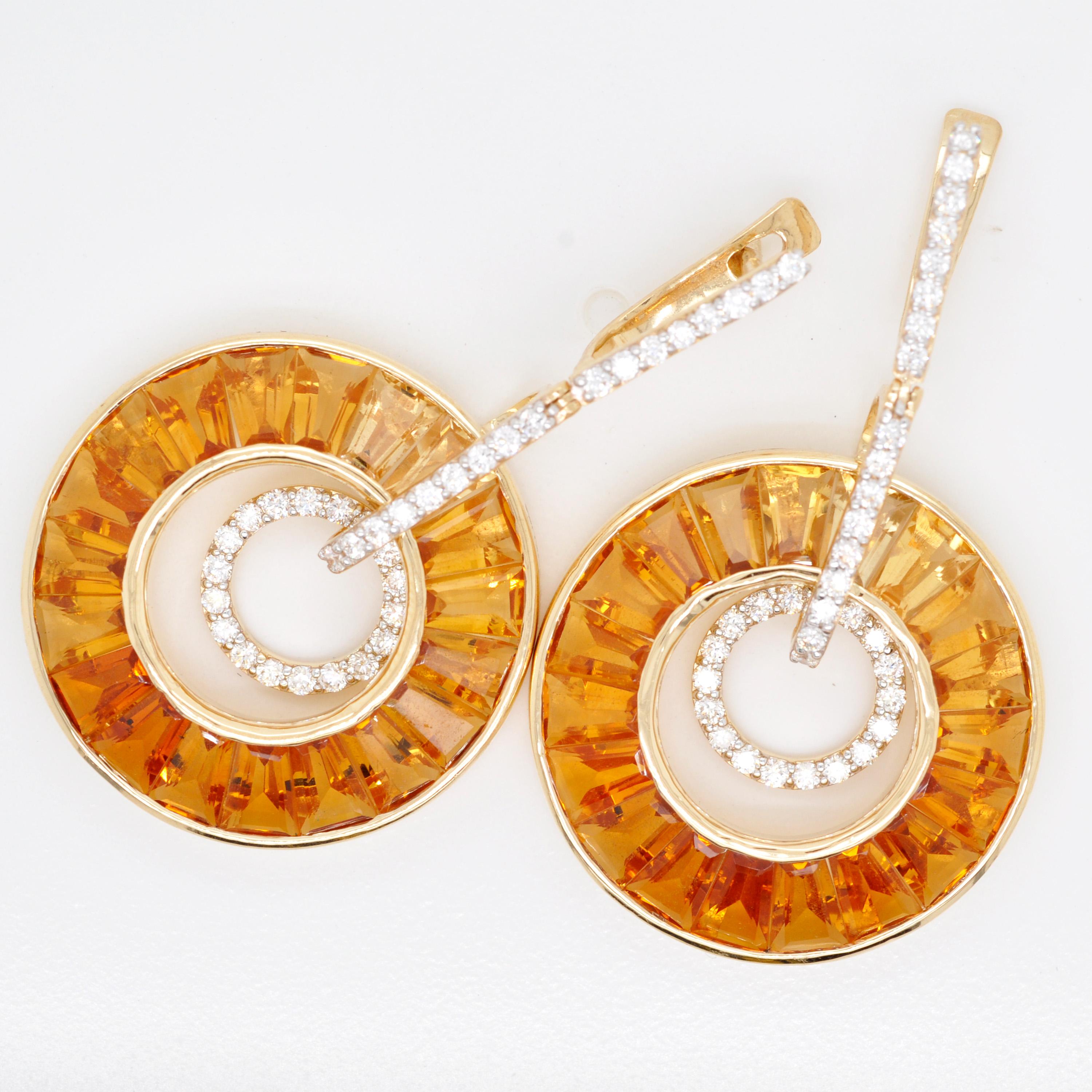 Pendants d'oreilles en or jaune 14 carats avec citrine baguette et diamants en vente 1
