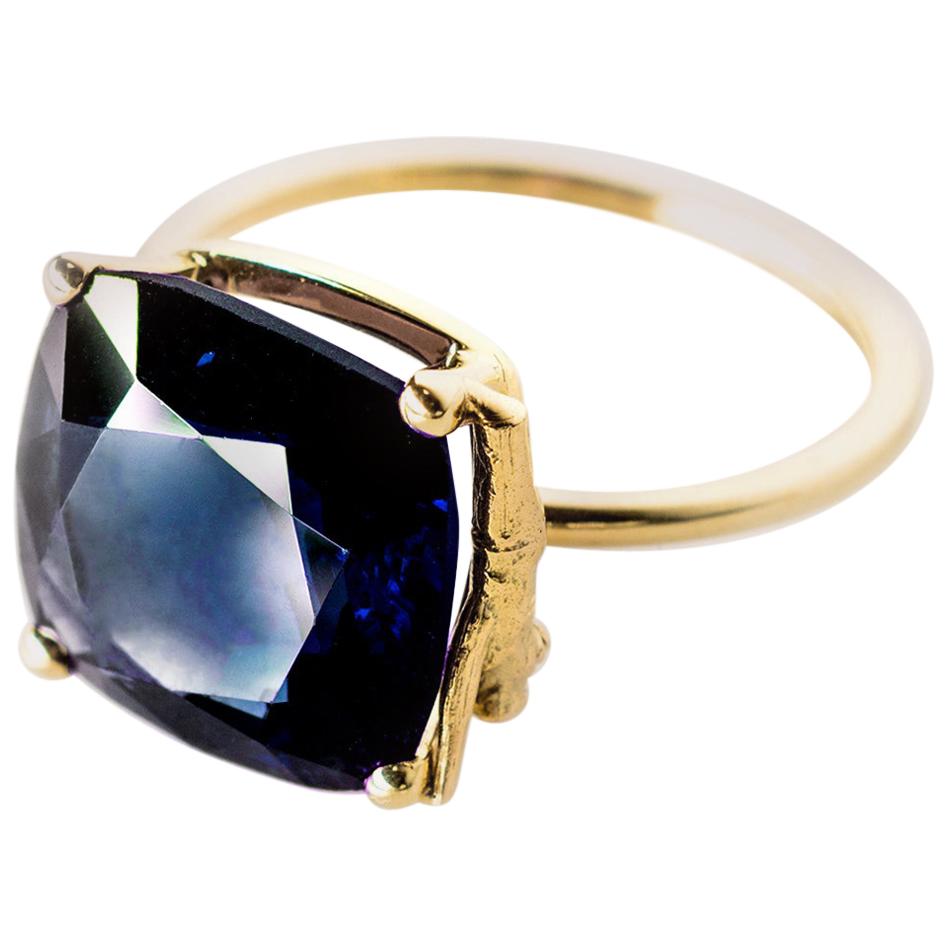 Eighteen Karat Yellow Gold Tea Contemporary Ring with Blue Sapphire For Sale