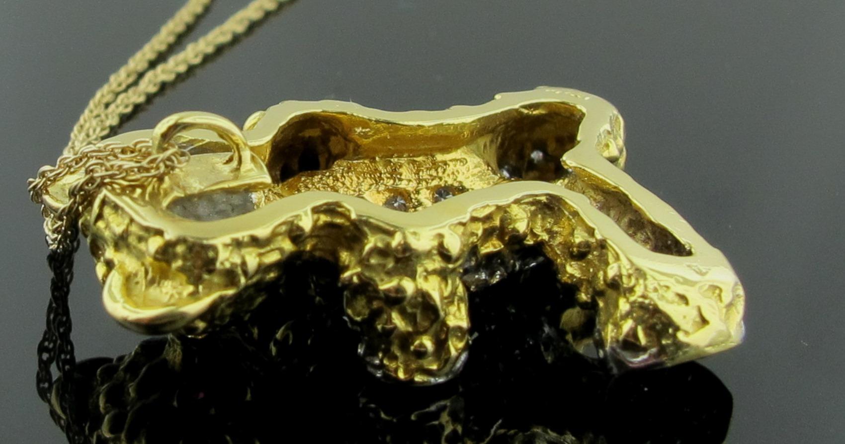 18 Karat Yellow Gold Teddy Bear Necklace with Diamonds 1