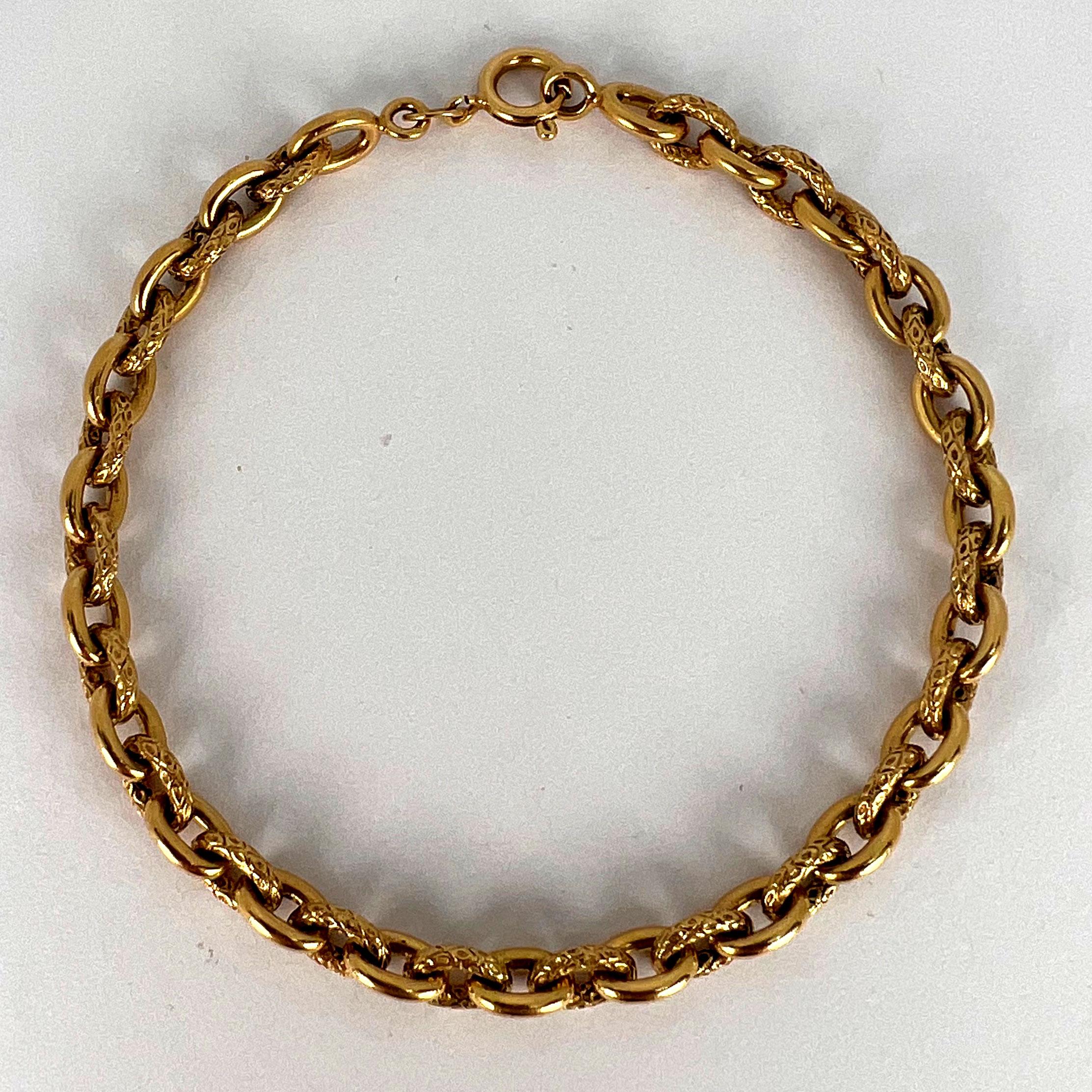18 Karat Yellow Gold Textured Cable Link Bracelet For Sale 5