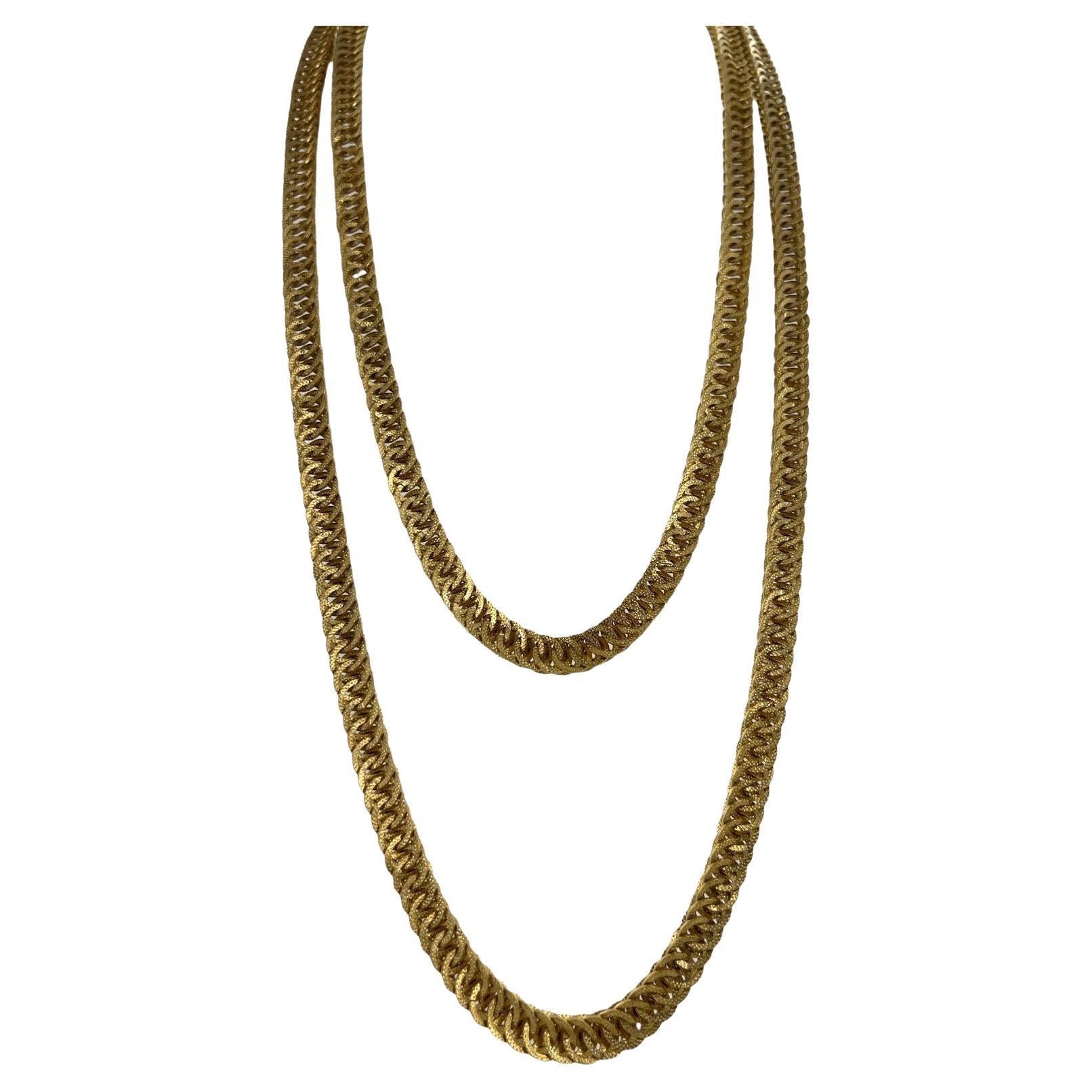Abel and Zimmerman Interlocking Gold Oval Link Necklace at 1stDibs