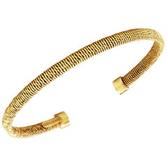 18 Karat Yellow Gold Thin Bangle Bracelet
