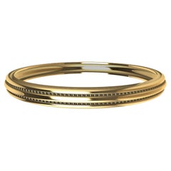 18 Karat Yellow Gold Three Ribs Bangle Bracelet