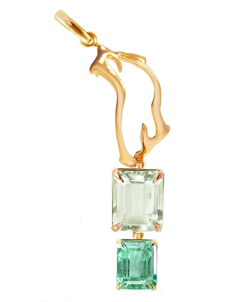 18 Karat Yellow Gold Tibetan Drop Pendant Necklace with Detachable Green Emerald For Sale 1