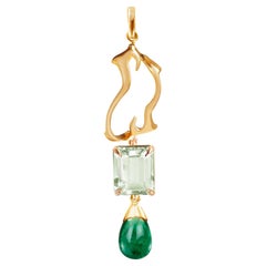 Eighteen Karat Yellow Gold Tibetan Drop Pendant Necklace with Emerald 
