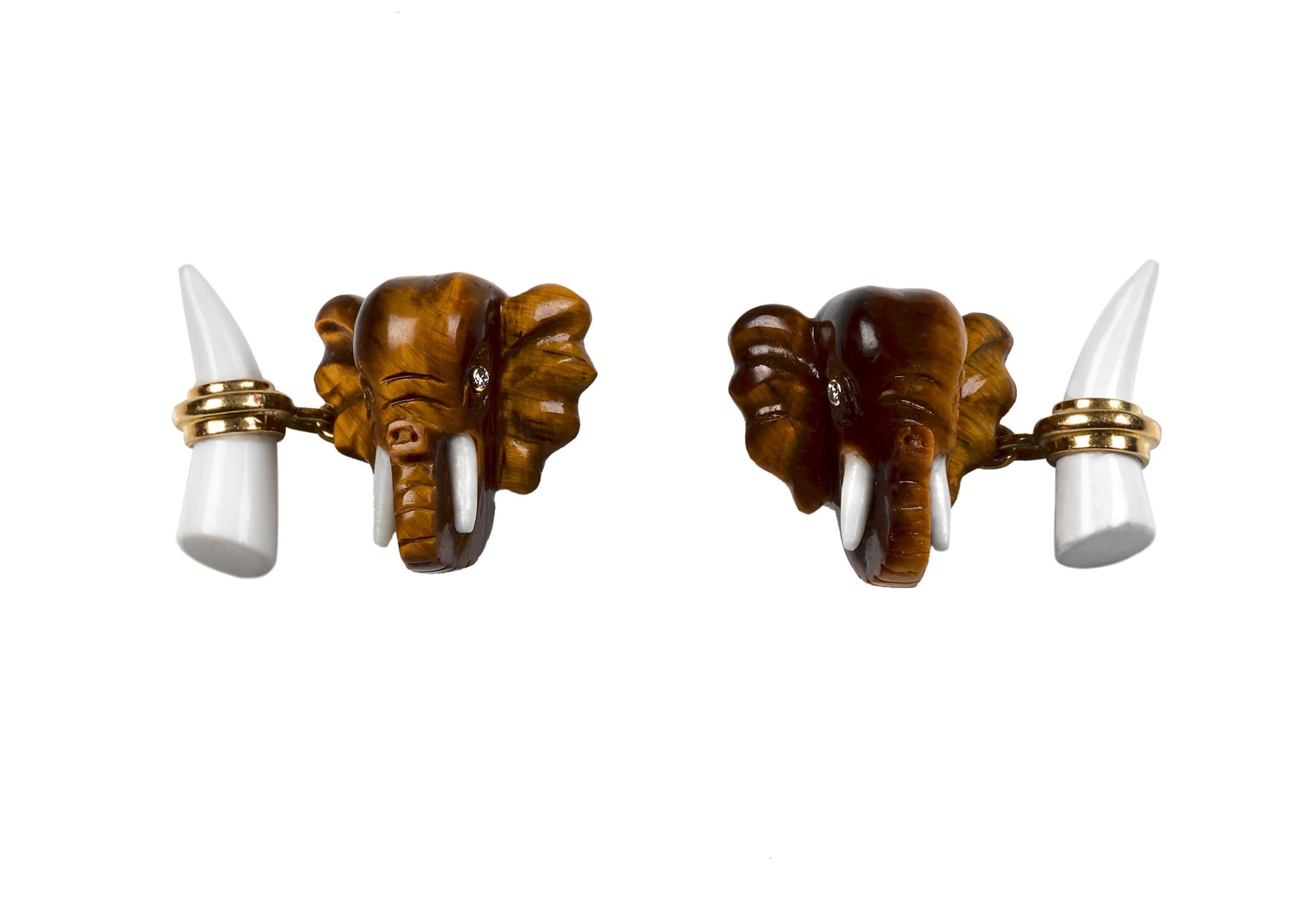 18 Karat Yellow Gold Tiger's Eye Elephant Heads Diamond Cufflinks