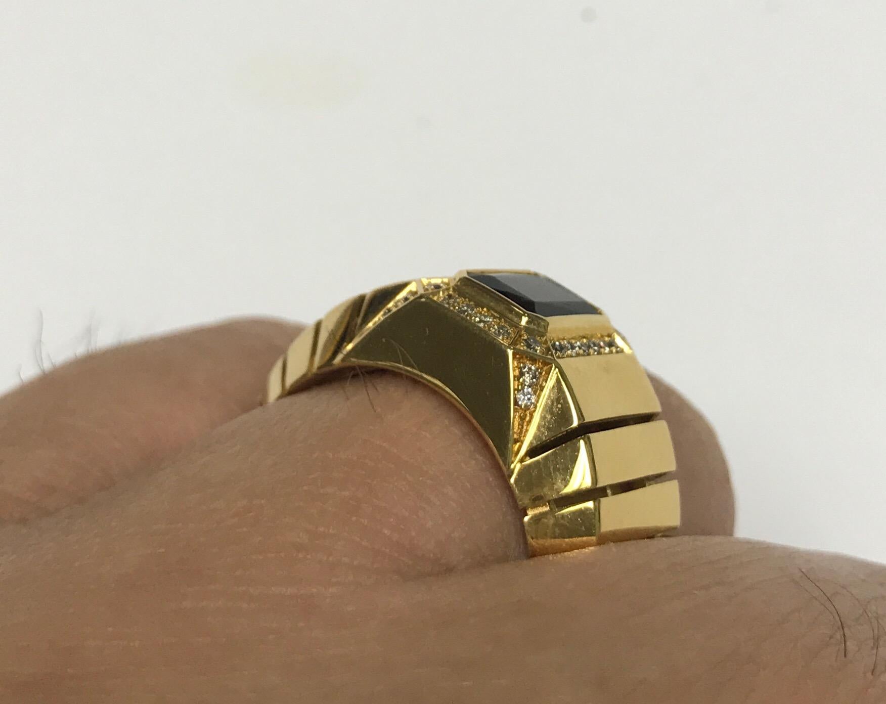 18 Karat Yellow Gold Tourmaline Brown Diamond Male Ring In New Condition In Bangkok, TH