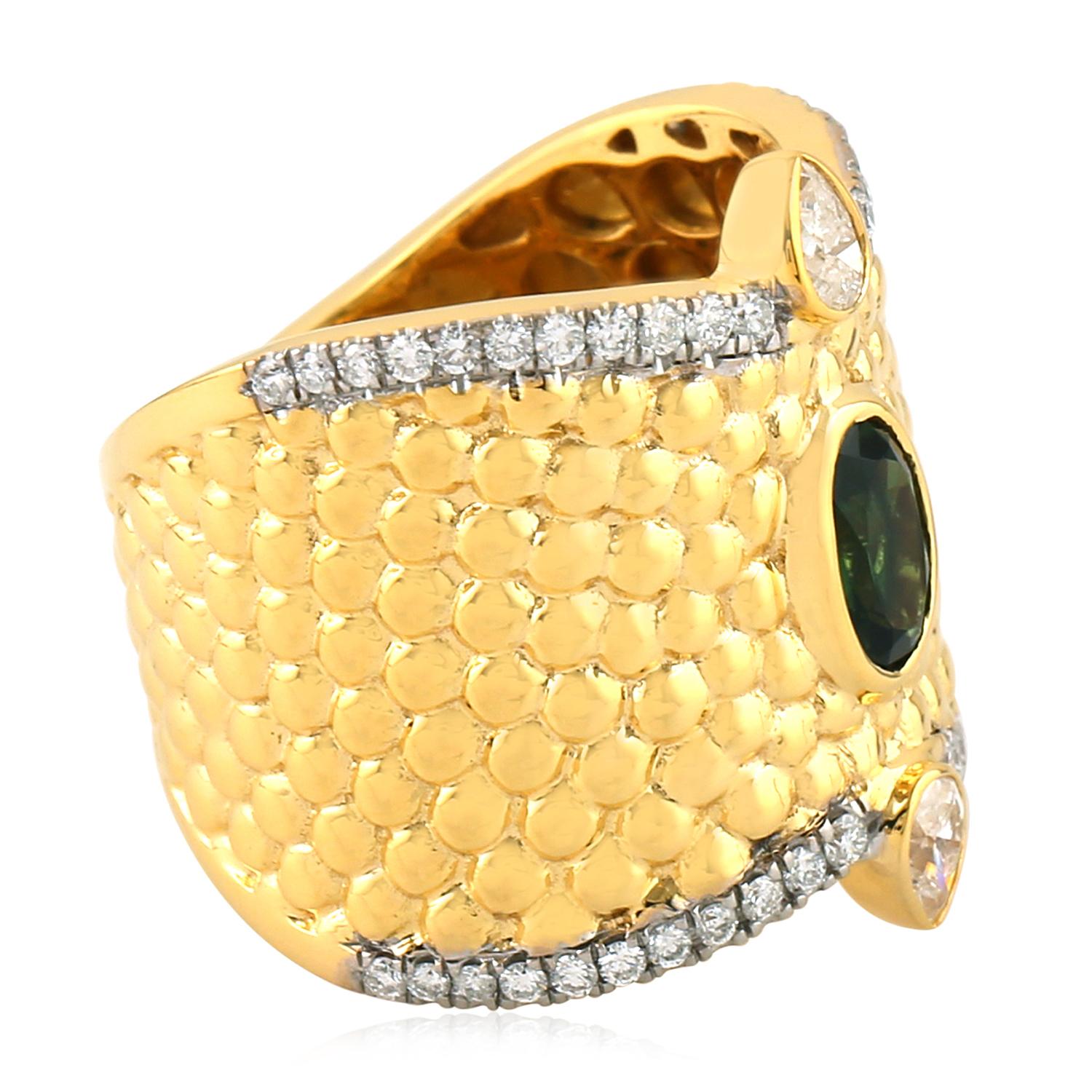 Mixed Cut 18 Karat Yellow Gold Tourmaline Diamond Ring For Sale