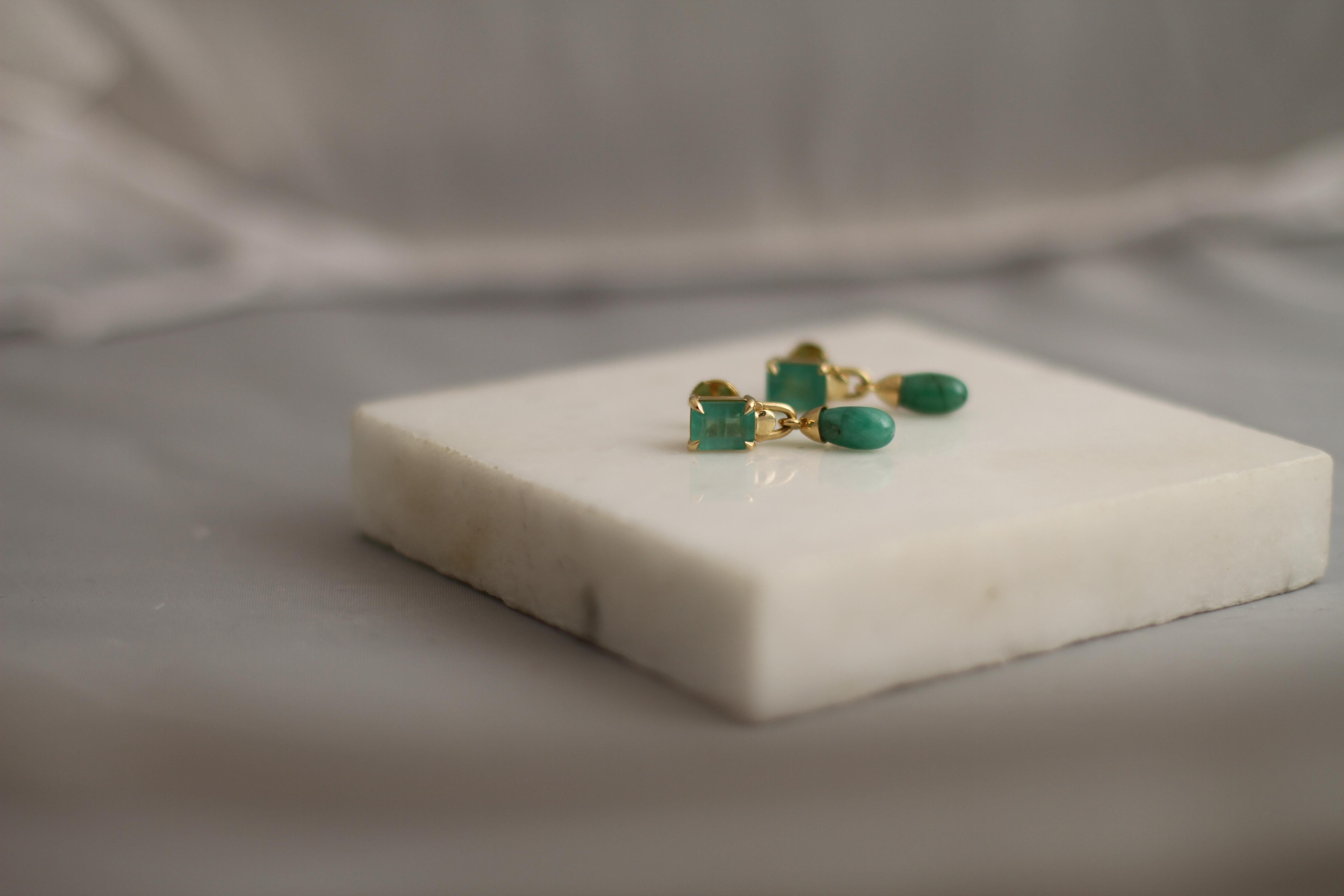 Eighteen Karat Yellow Gold Transformer Stud Earrings with Emeralds For Sale 2