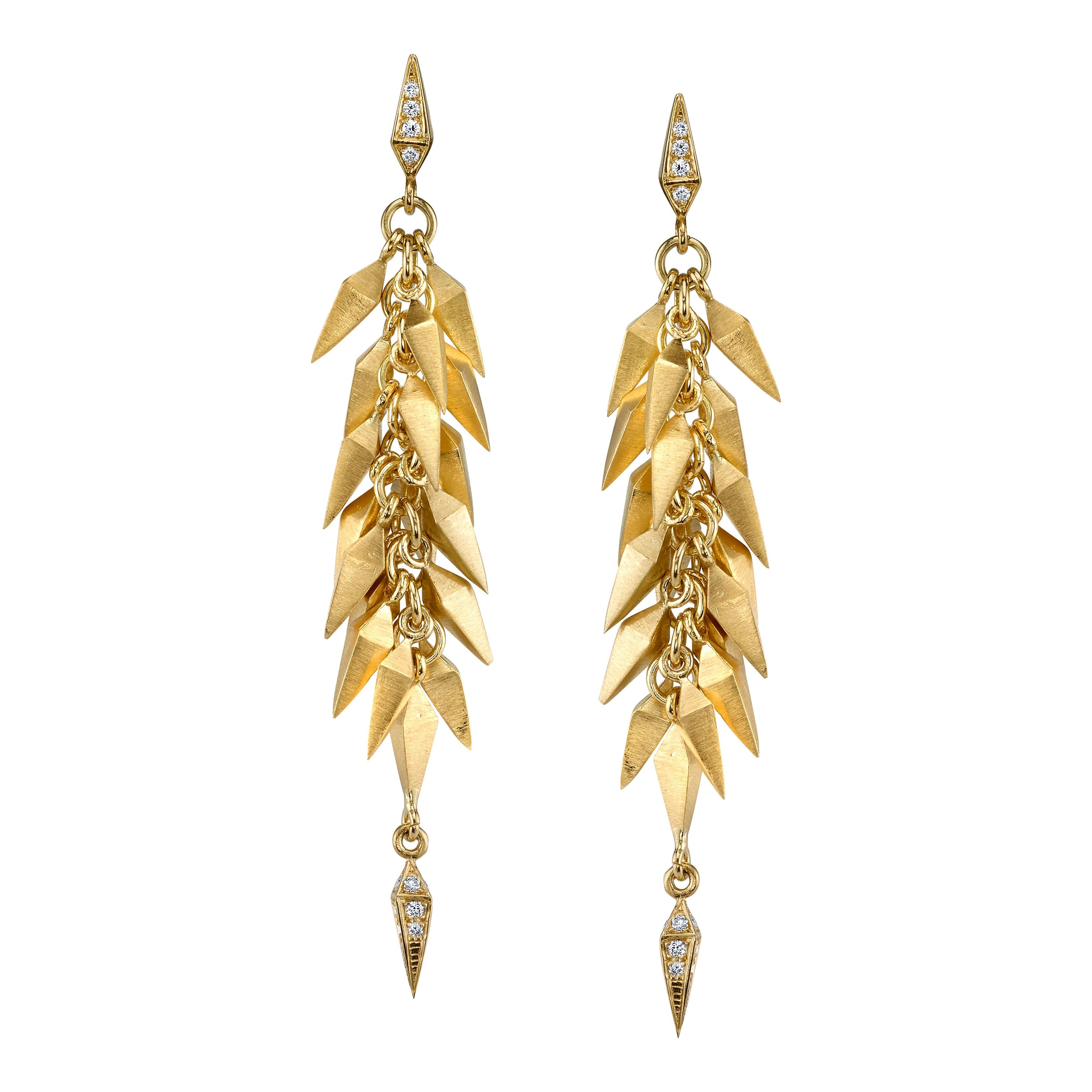 Women's or Men's Trickling Icicle Dangle Long Earrings in 18k Yellow Gold  For Sale