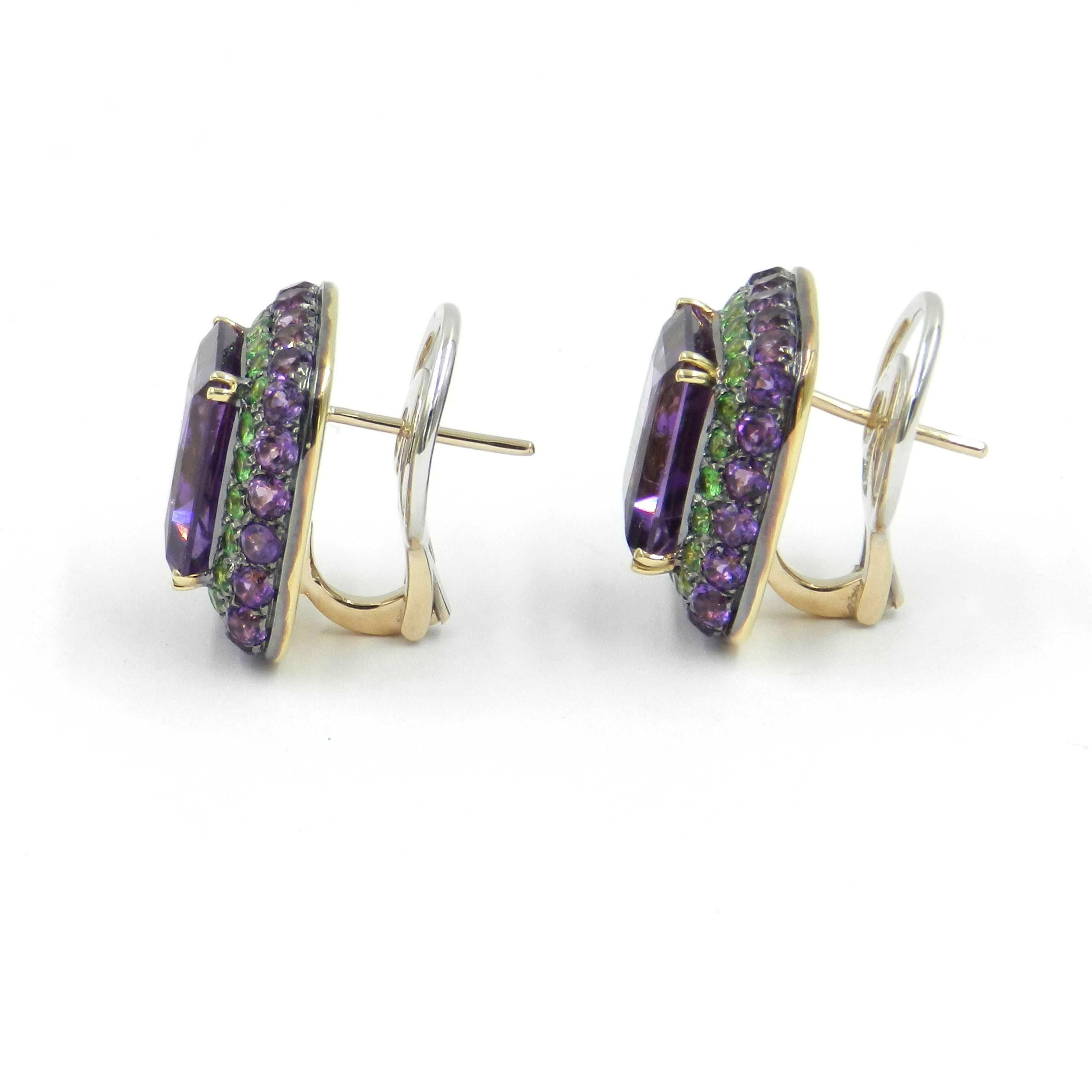 18 Karat Yellow Gold Tsavorite and Amethyst Earrings 1