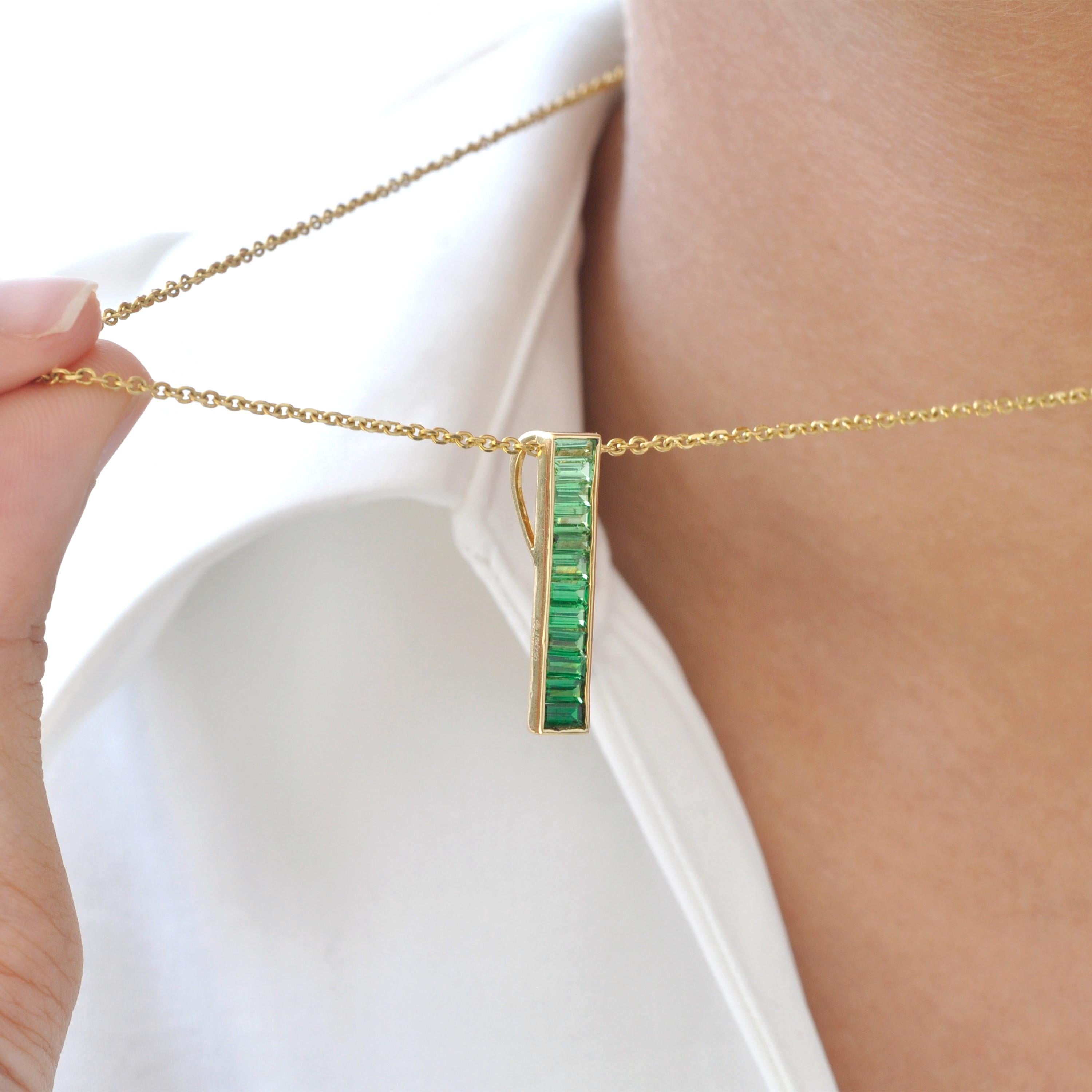 Baguette Cut 18 Karat Yellow Gold Tsavorite Baguette Linear Bar Pendant For Sale