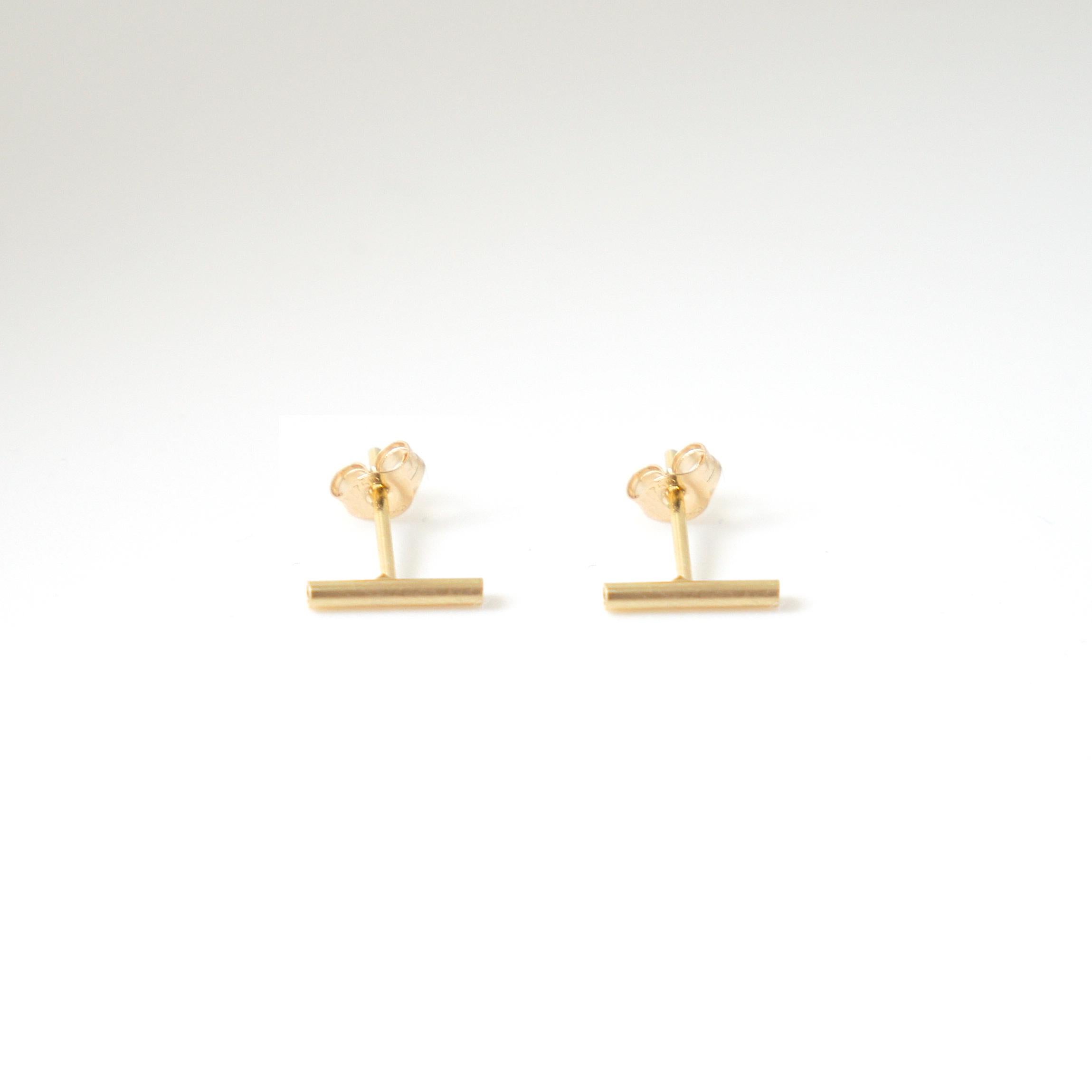 Artisan 18-Karat Yellow Gold Tube Line Earrings For Sale