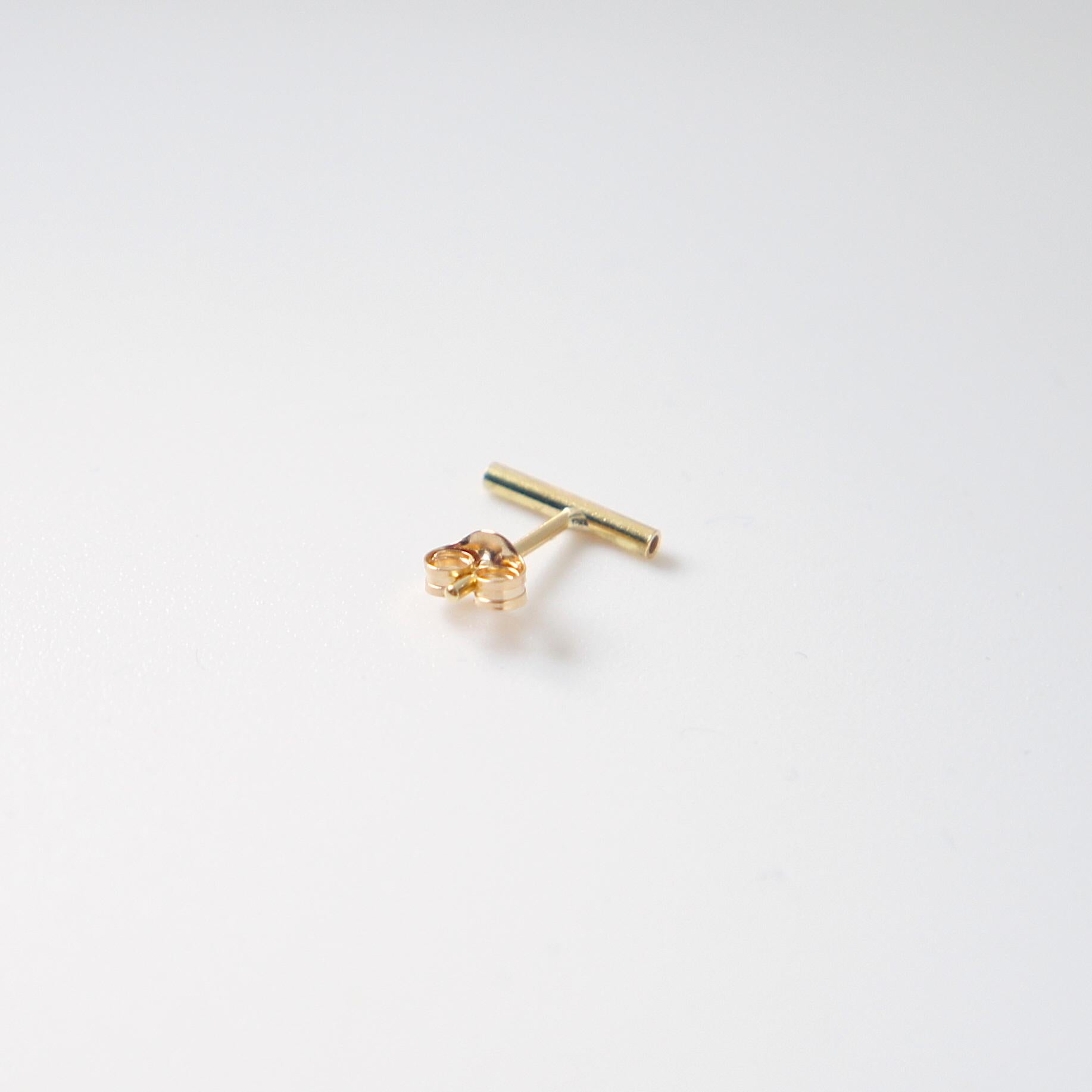 Ohrringe aus 18 Karat Gelbgold mit Röhrenstruktur im Zustand „Neu“ im Angebot in CLYDEBANK, GB