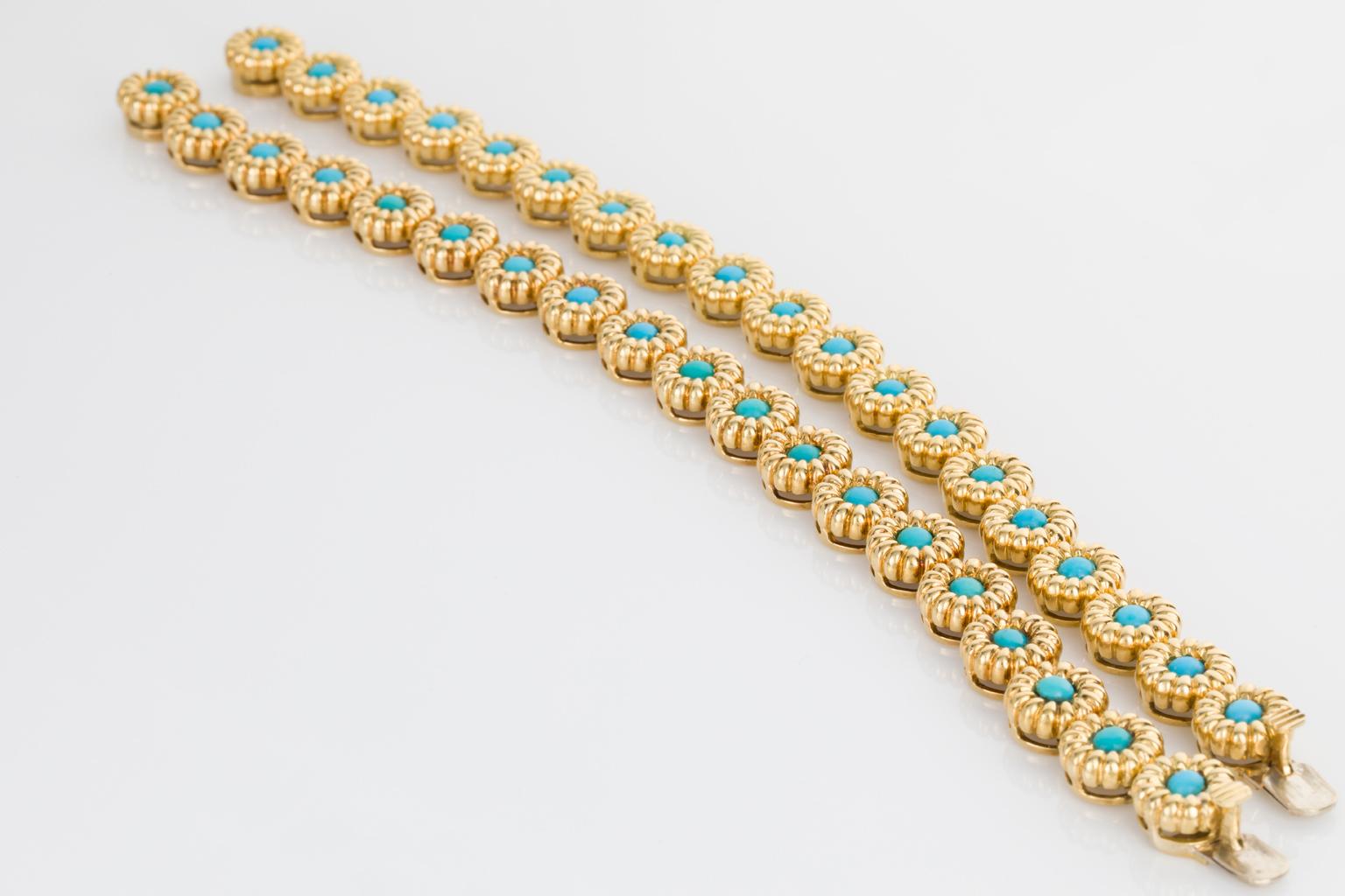 Round Cut 18 Karat Yellow Gold Turquoise Bracelets or Choker Necklace For Sale