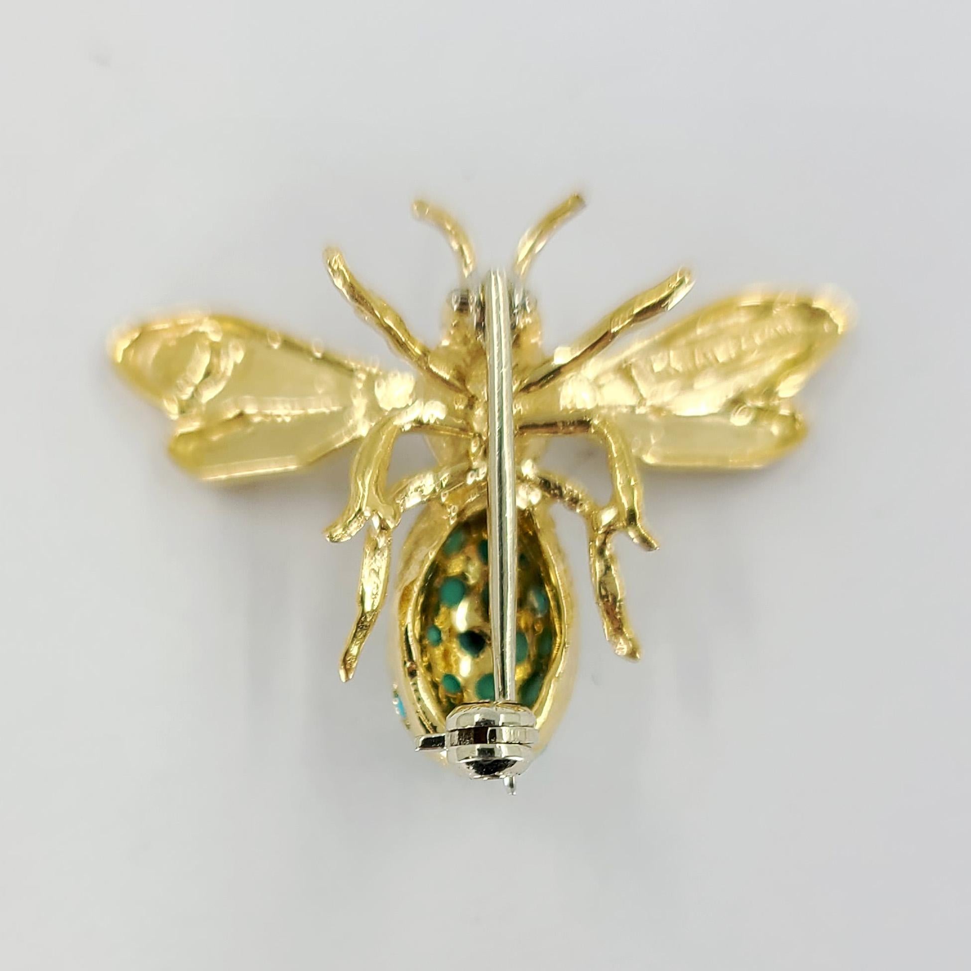18 Karat Yellow Gold Turquoise Bug Pin Brooch In Good Condition In Coral Gables, FL