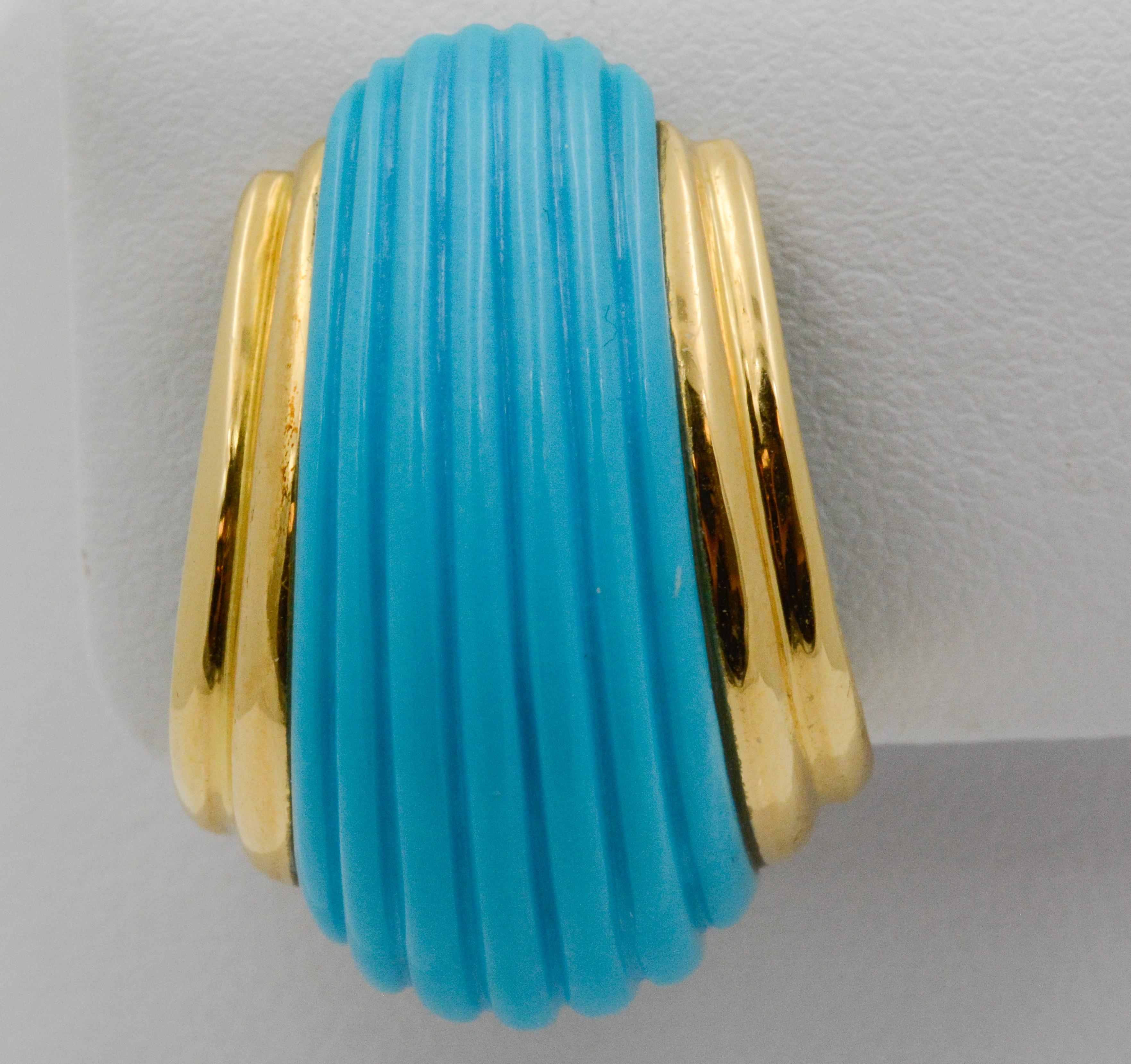 18 Karat Yellow Gold Turquoise Contemporary Clip-On Earrings 1