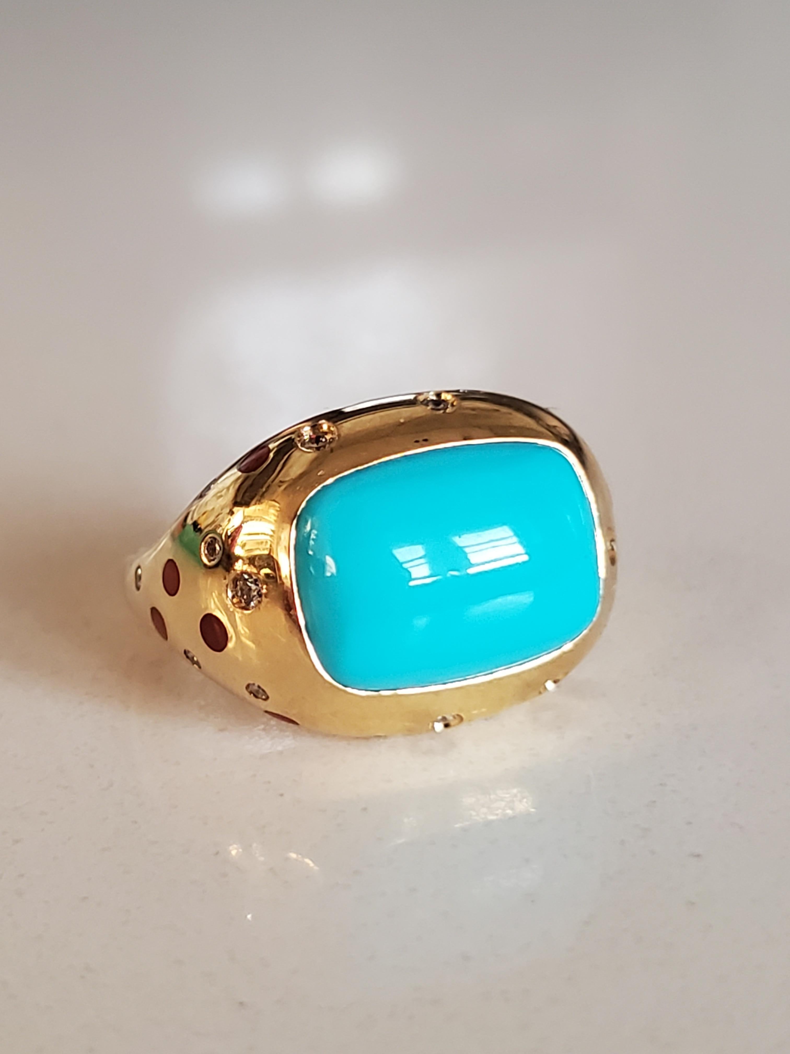 Femenino o masculino Anillo de cóctel Riviera de oro amarillo de 18 quilates con turquesa, coral y diamantes en venta