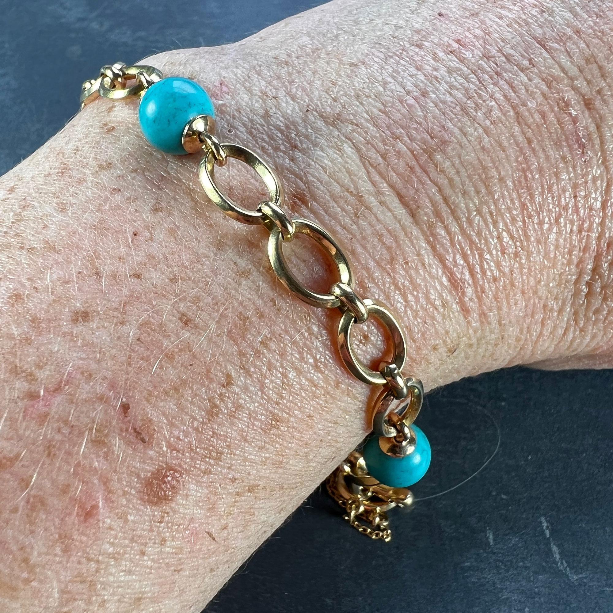 18 Karat Yellow Gold Turquoise Link Bracelet In Good Condition For Sale In London, GB