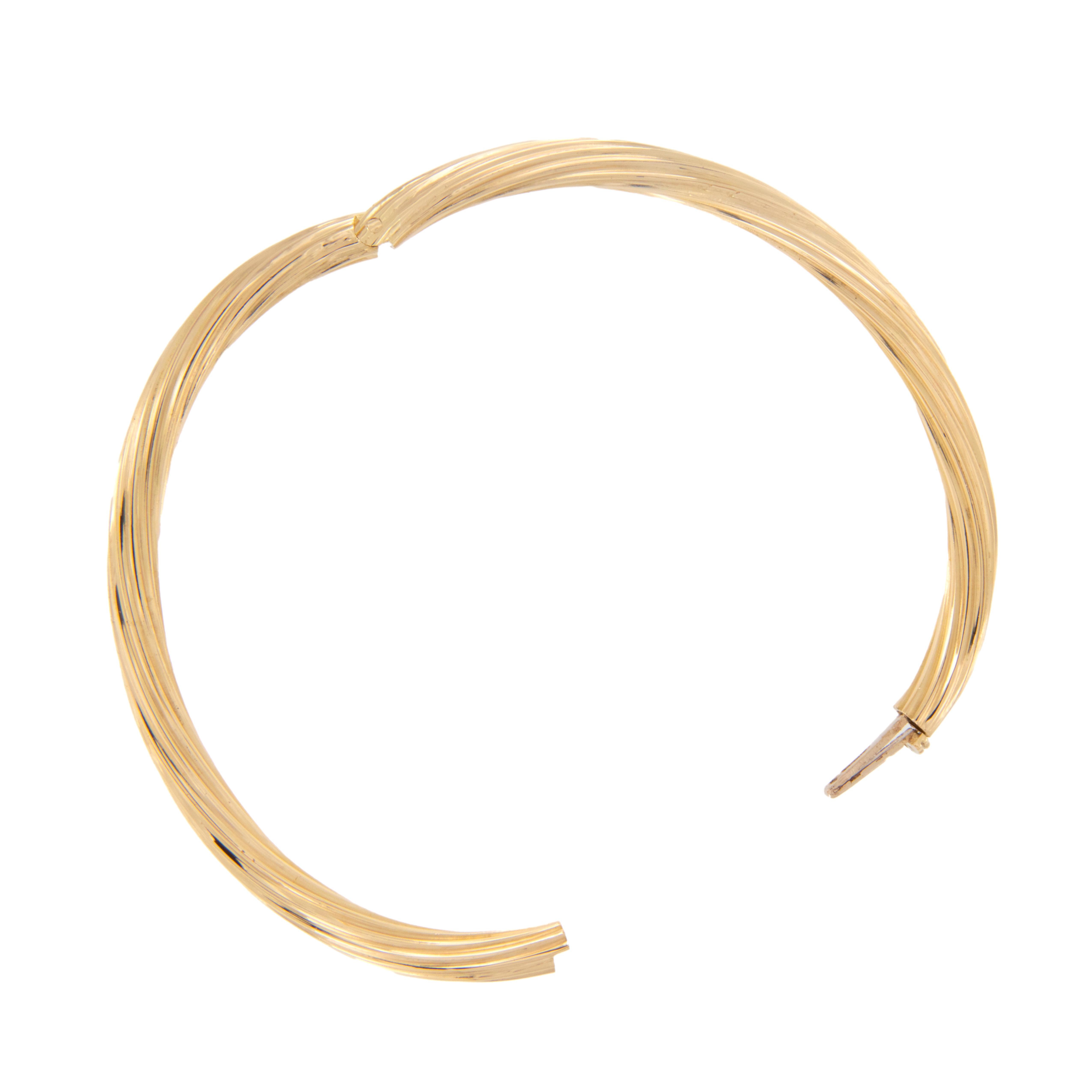 Bracelet à charnière en or jaune 18 carats à côtes torsadées Excellent état - En vente à Troy, MI