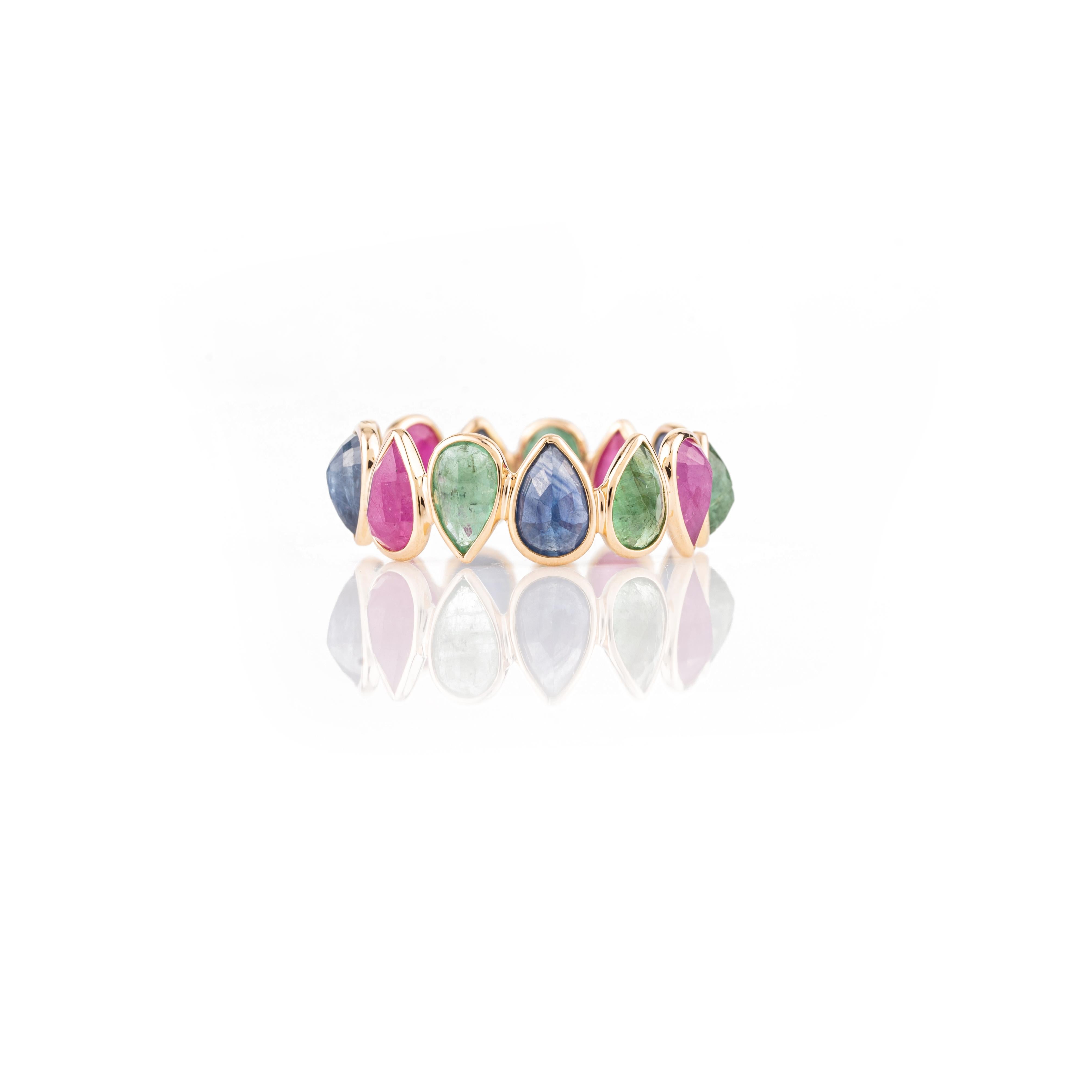 En vente :  Bague d'éternité empilable en or jaune 18 carats, émeraude, rubis et saphir unique 7