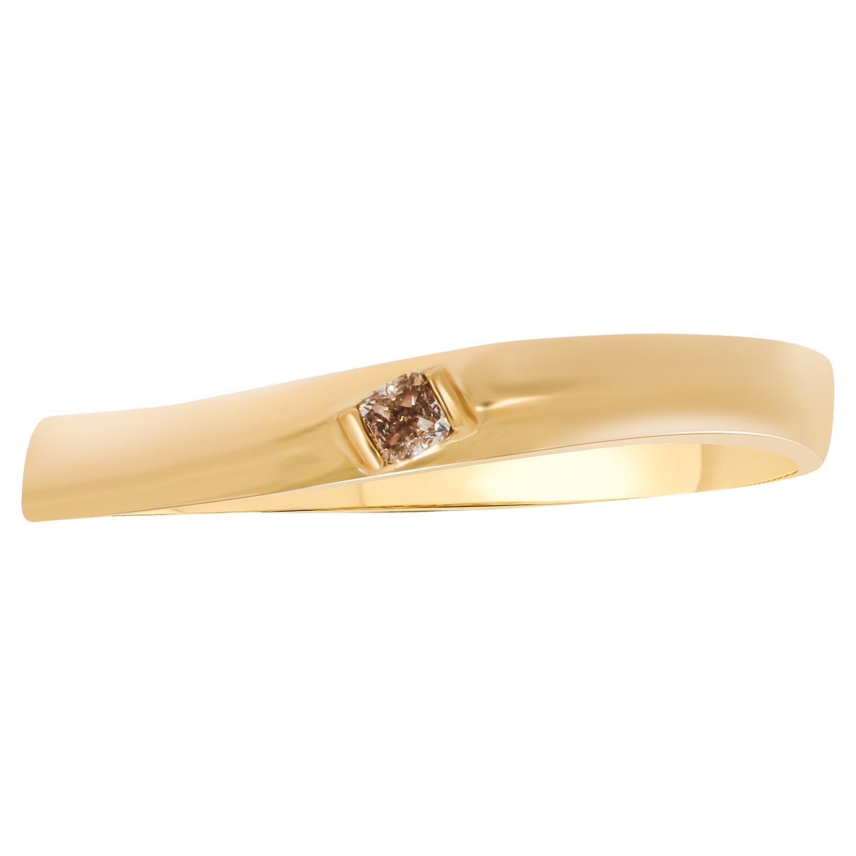En vente :  Bague Unity Curve en or jaune 18 carats et diamants de couleur fantaisie