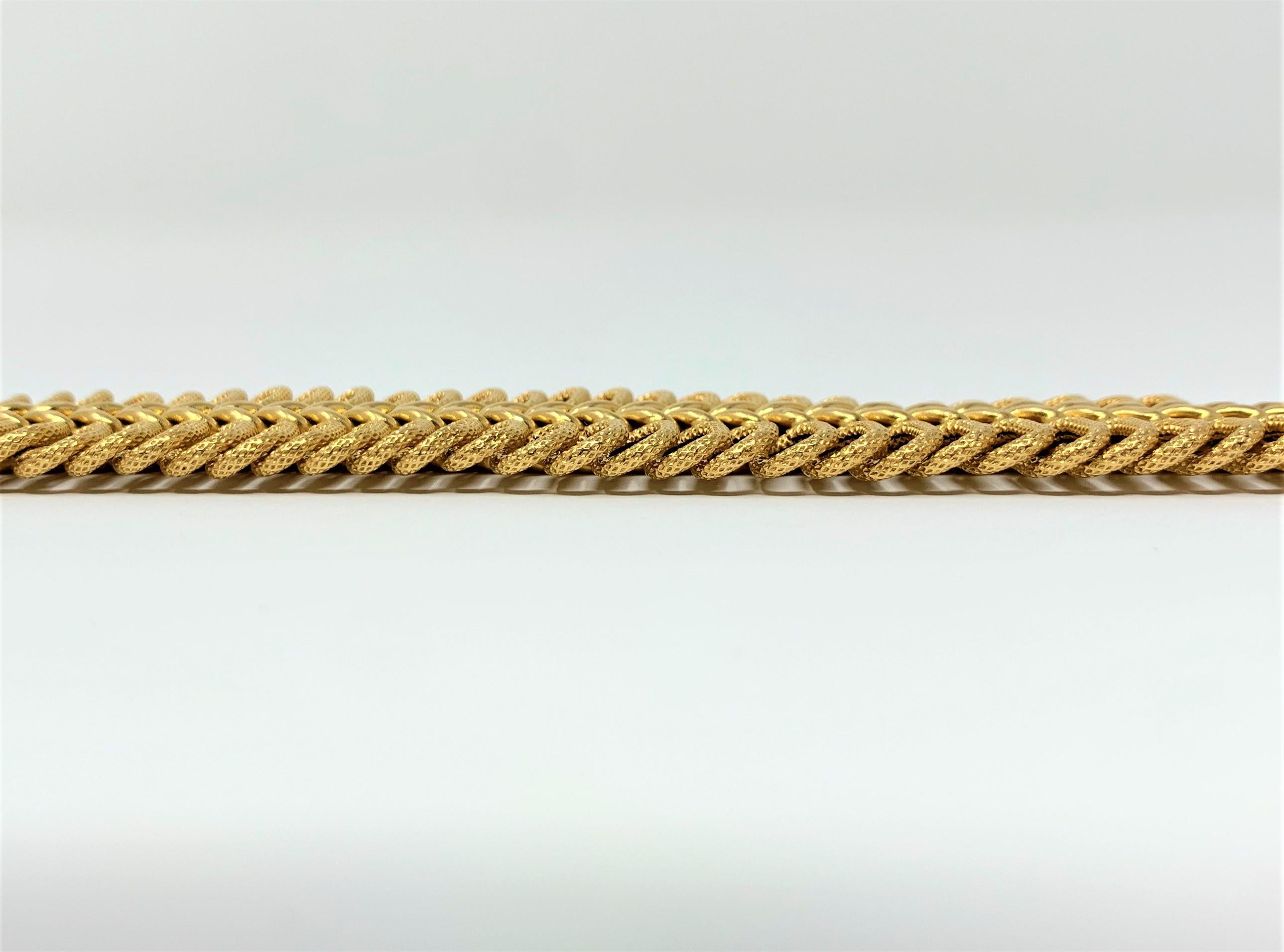 Women's 18 Karat Yellow Gold UnoAErre Wide Fancy Link Bracelet