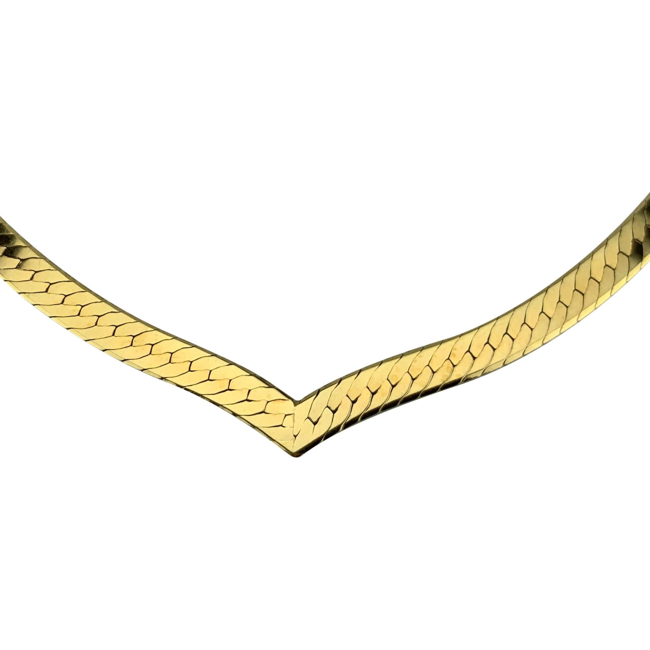 v shaped herringbone necklace