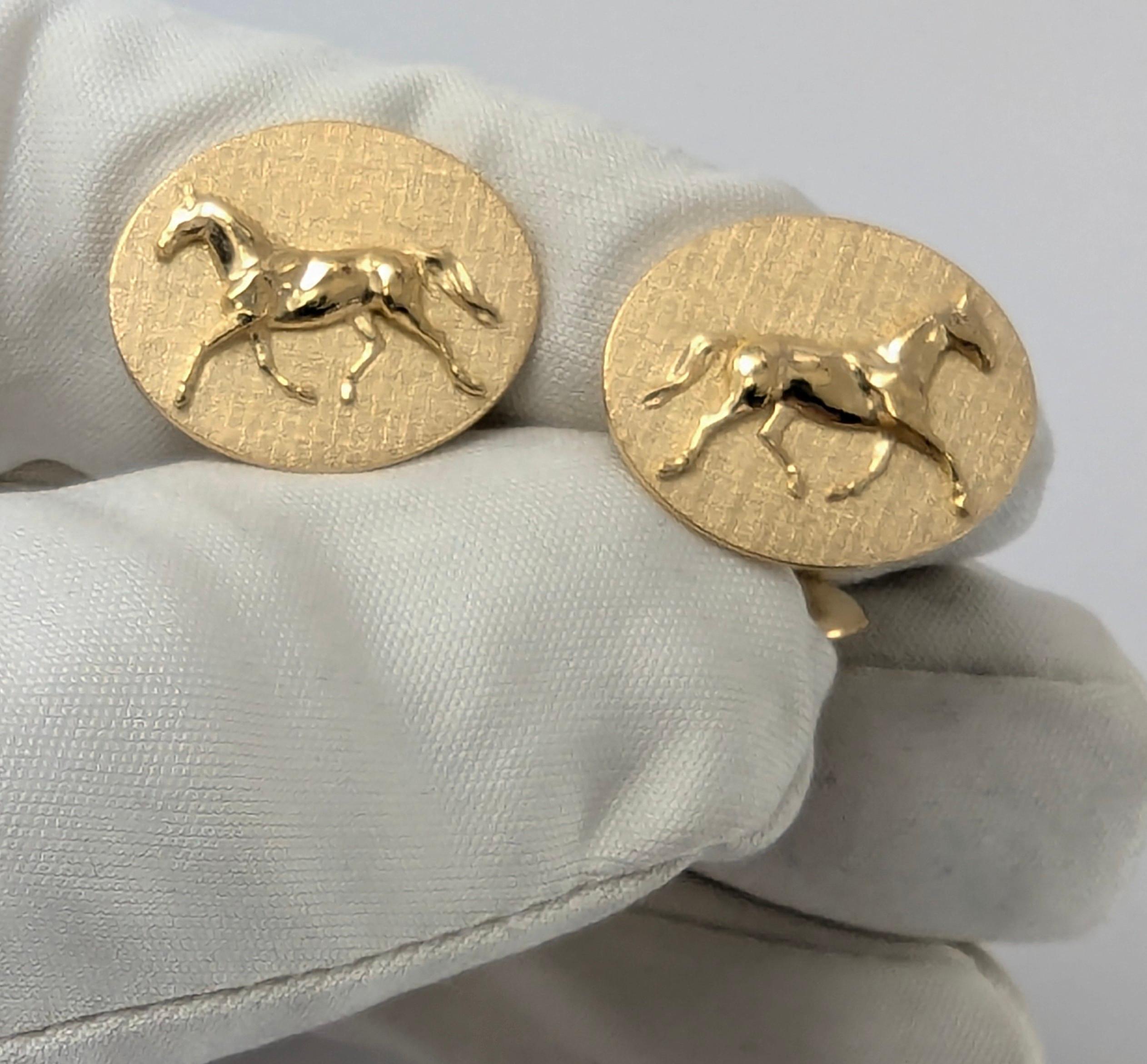 Gemelli in oro giallo 18 carati in vermeil per cavalli da dressage in vendita 7