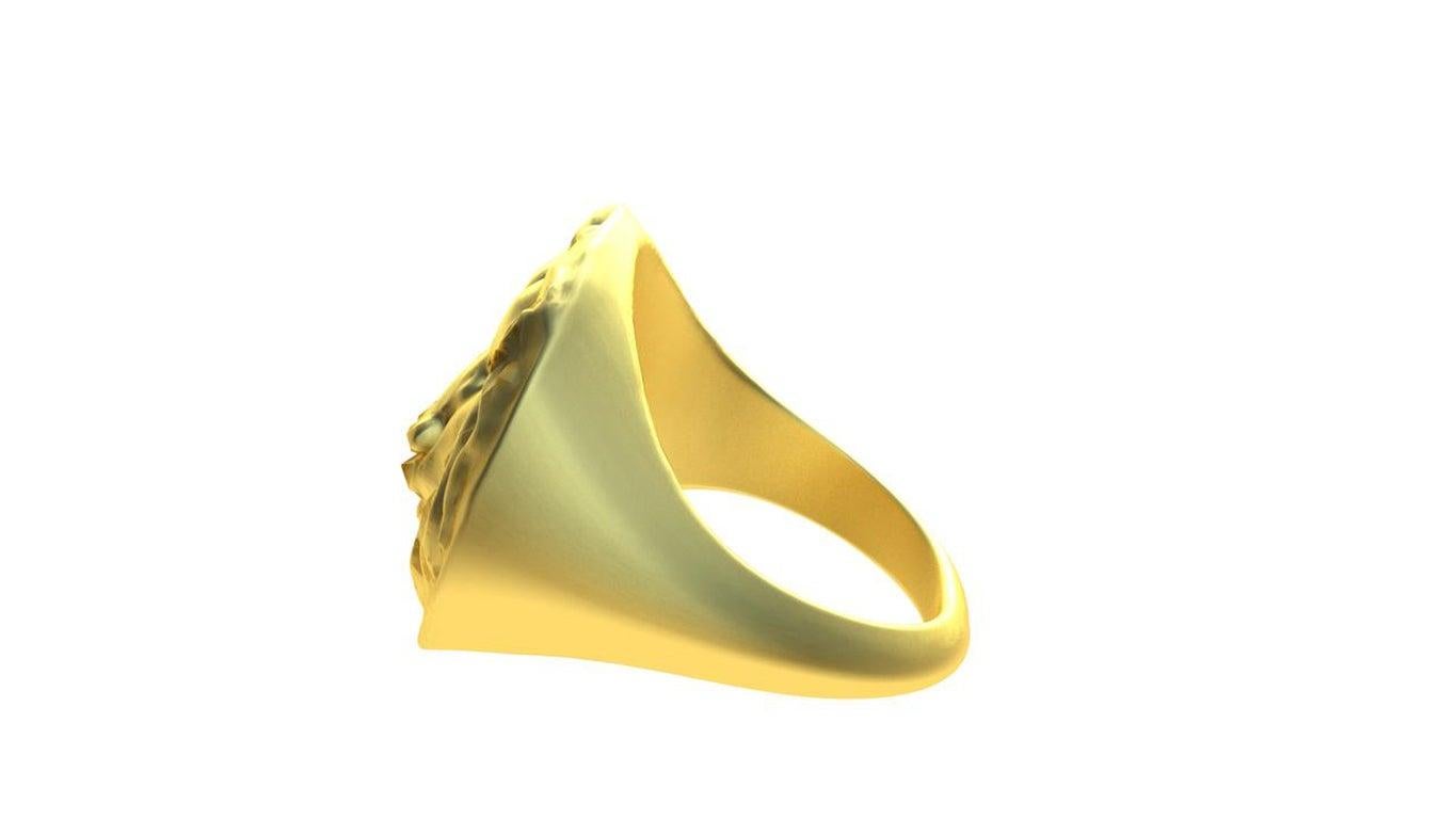 En vente :  Bague sigillaire tête de lion en or jaune 18 carats et vermeil 3