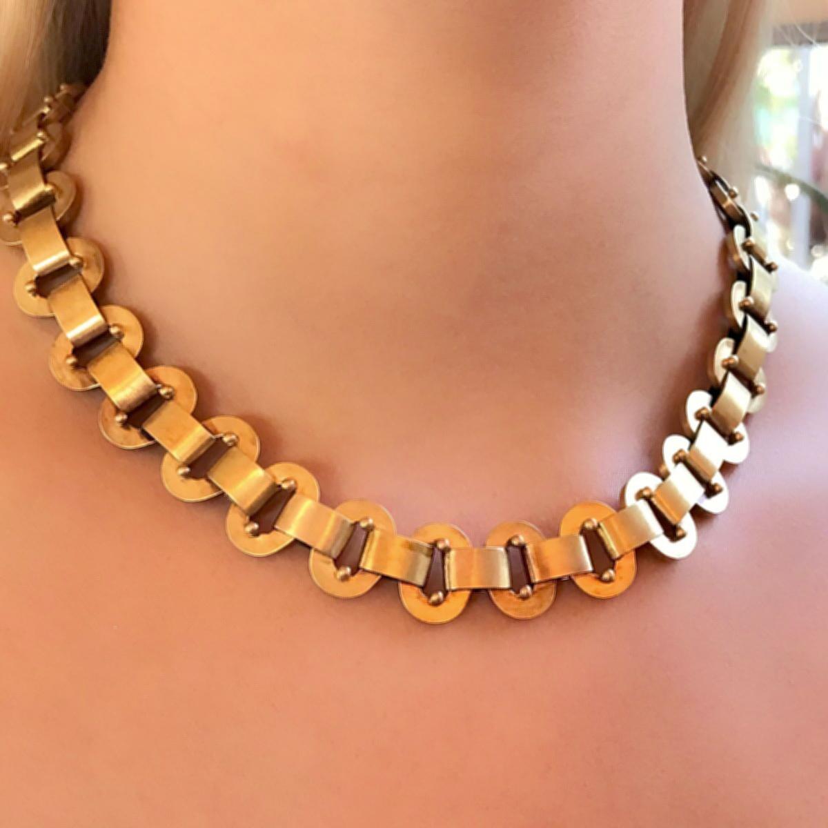 18 Karat Yellow Gold Victorian Link Necklace 2
